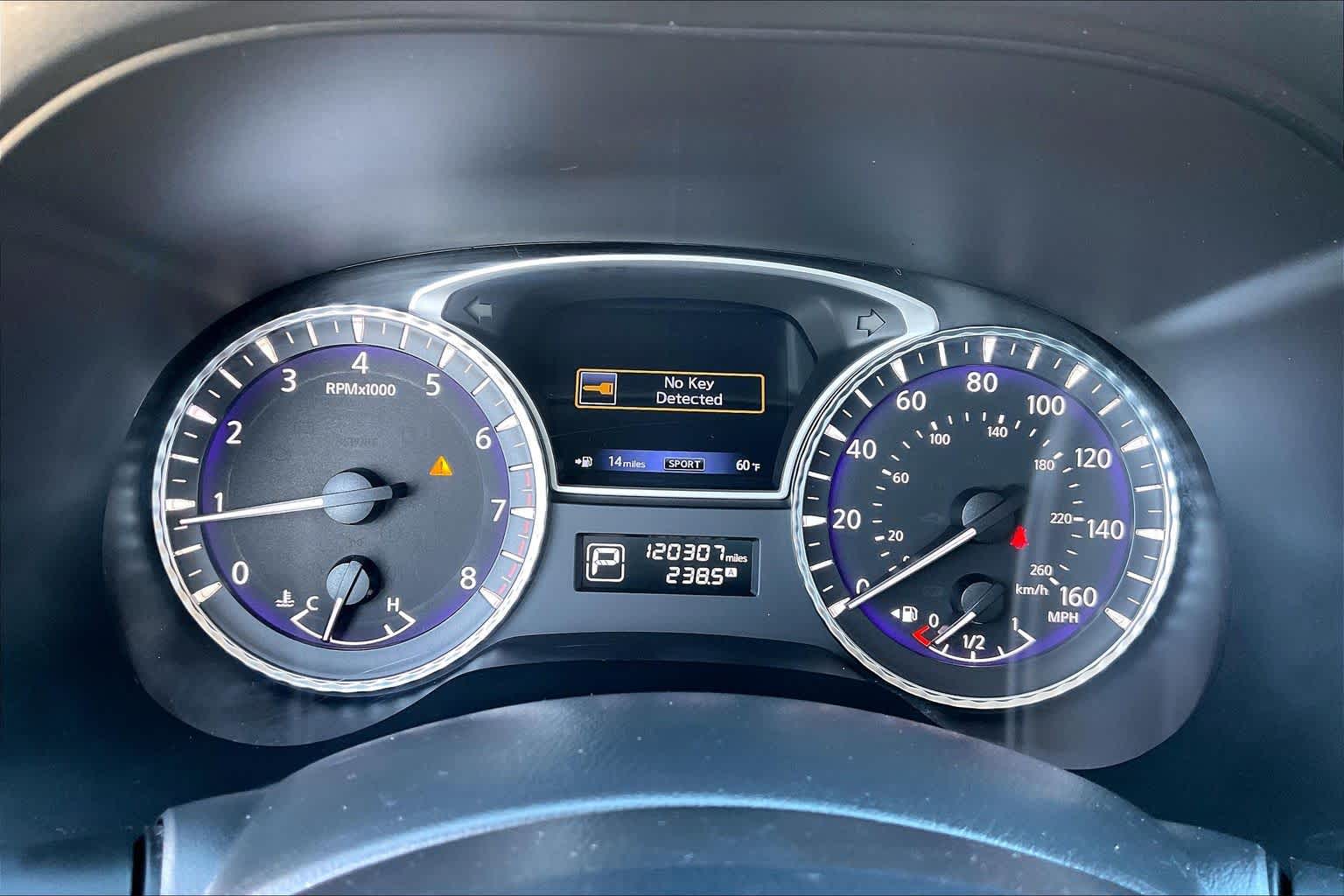 2013 INFINITI JX35  Moonlight White at Lexus Southwest Houston