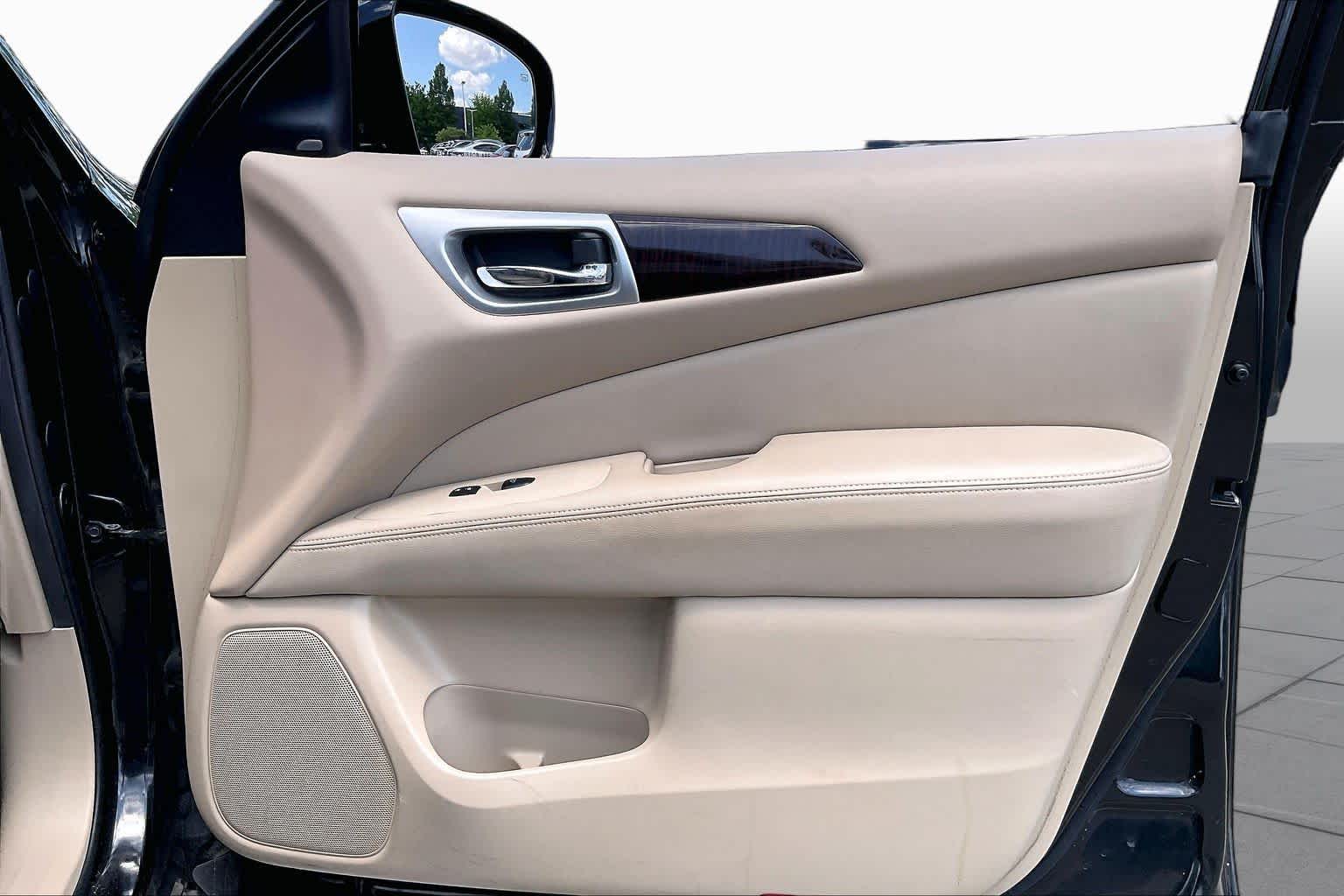 2015 Nissan Pathfinder SL Magnetic Black at Westside Kia