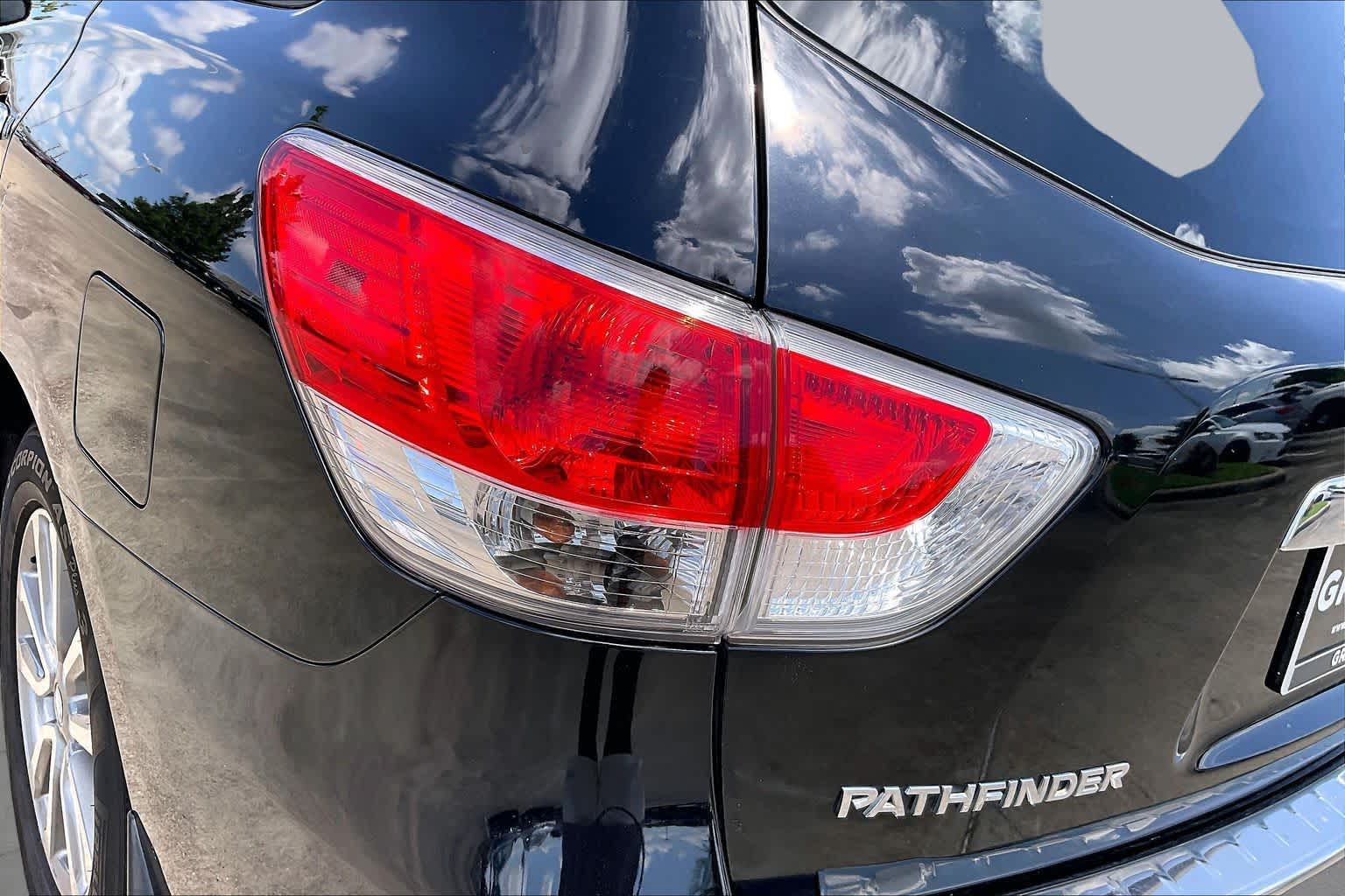 2015 Nissan Pathfinder SL Magnetic Black at Westside Kia