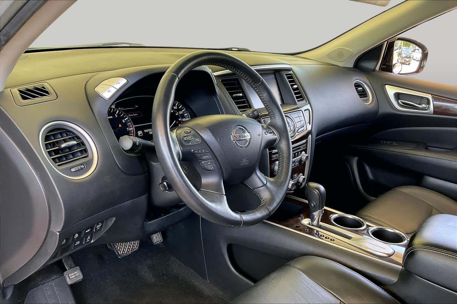 2013 Nissan Pathfinder Platinum Brilliant Silver at Westside Kia