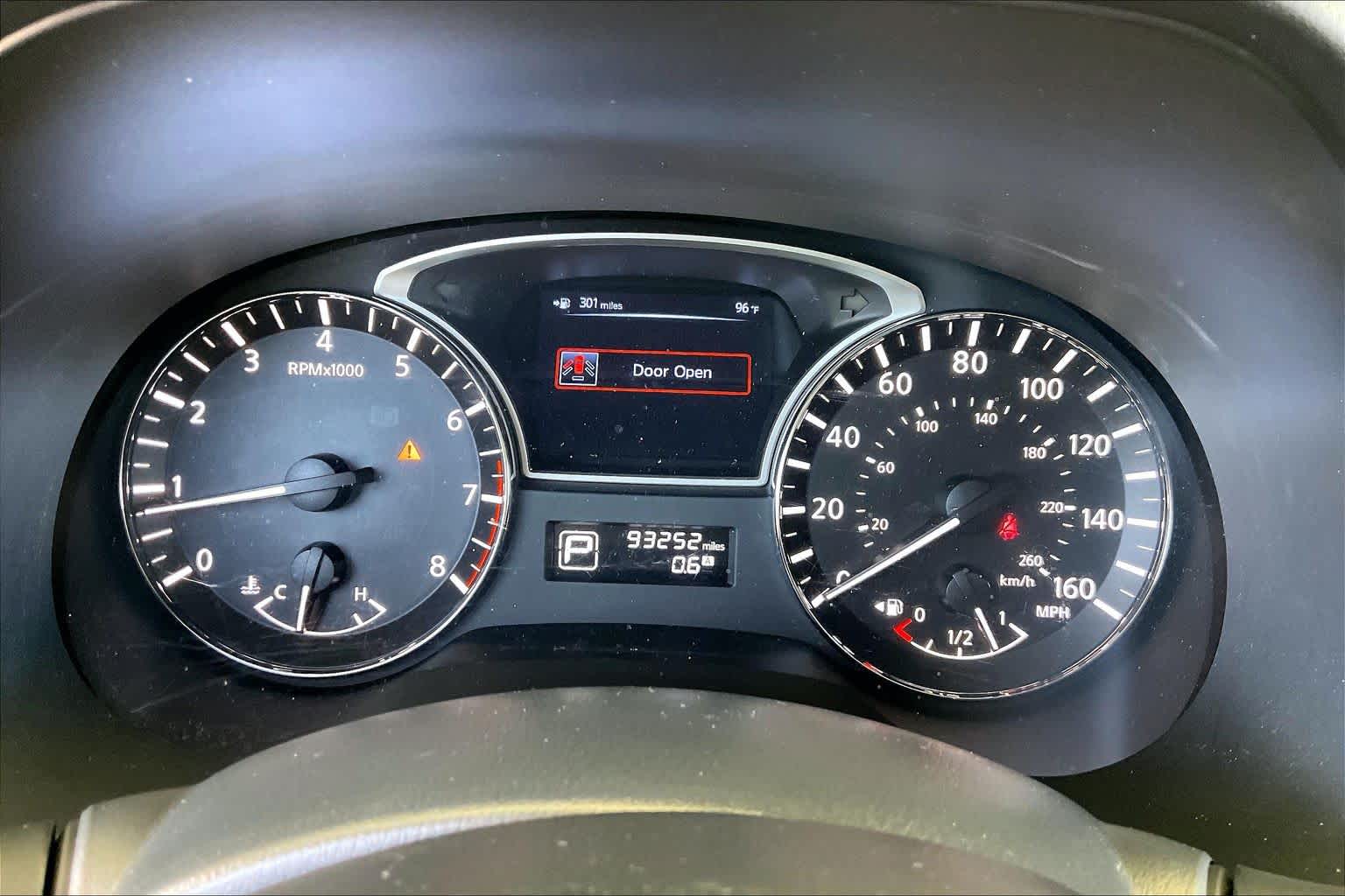2013 Nissan Pathfinder Platinum Brilliant Silver at Westside Kia
