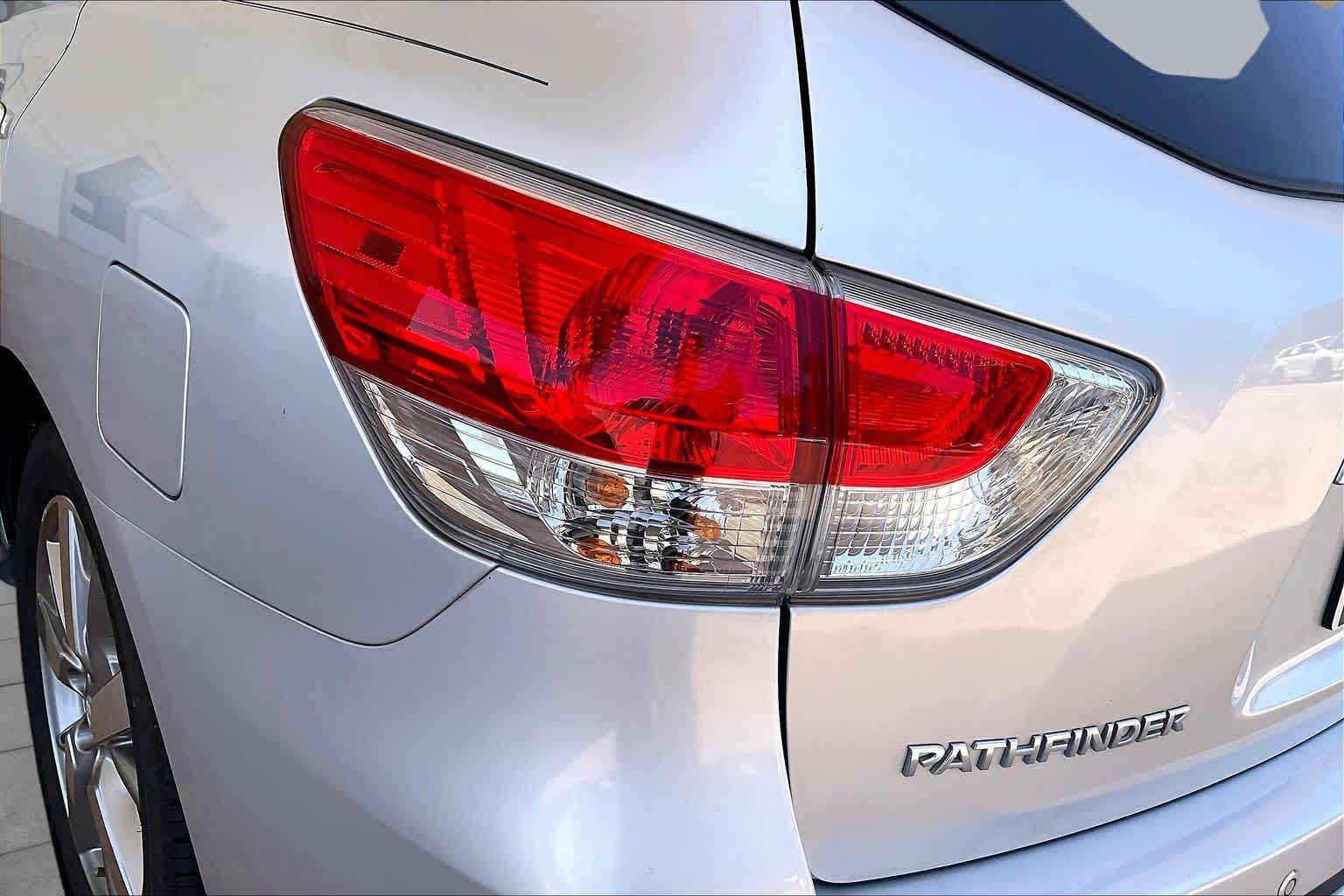 2013 Nissan Pathfinder Platinum Brilliant Silver at Westside Kia