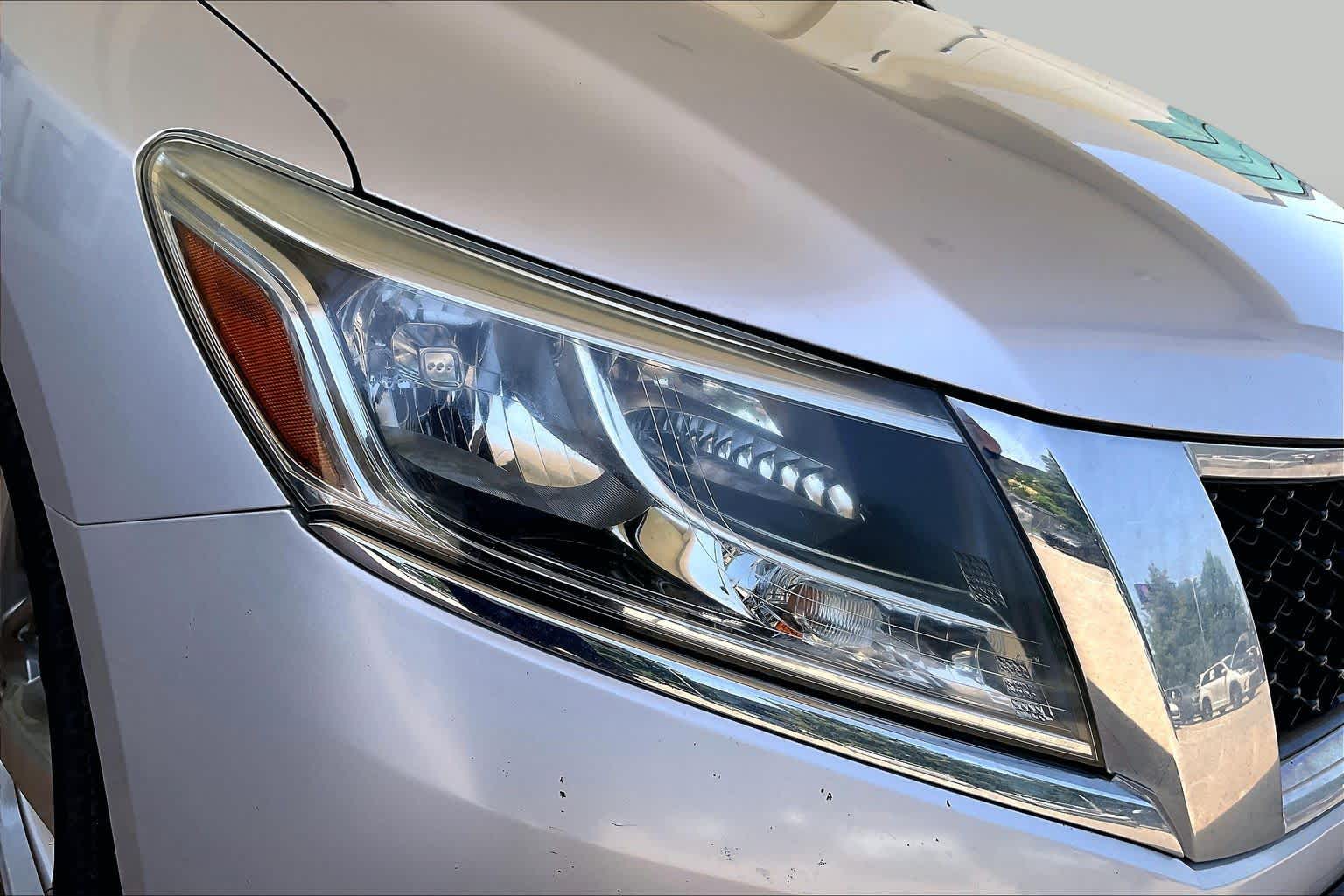 2013 Nissan Pathfinder Platinum Brilliant Silver at Westside Kia