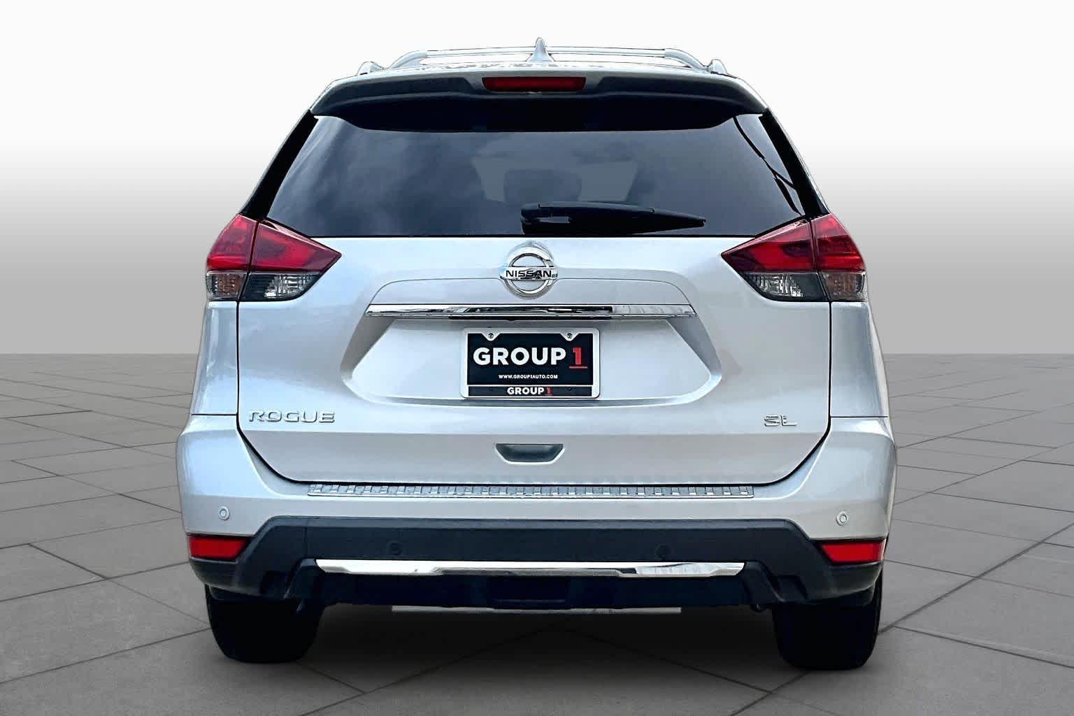 2020 Nissan Rogue SL Brilliant Silver Metallic at Sterling McCall Nissan