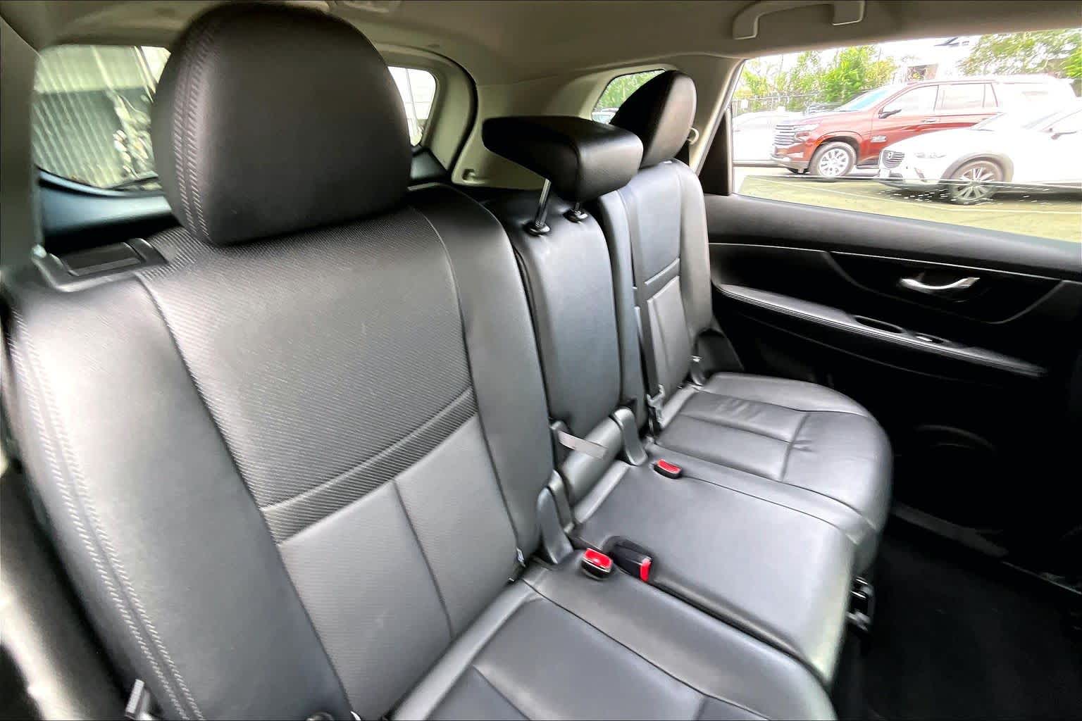 2020 Nissan Rogue SL Brilliant Silver Metallic at Tomball Chrysler Dodge Jeep Ram