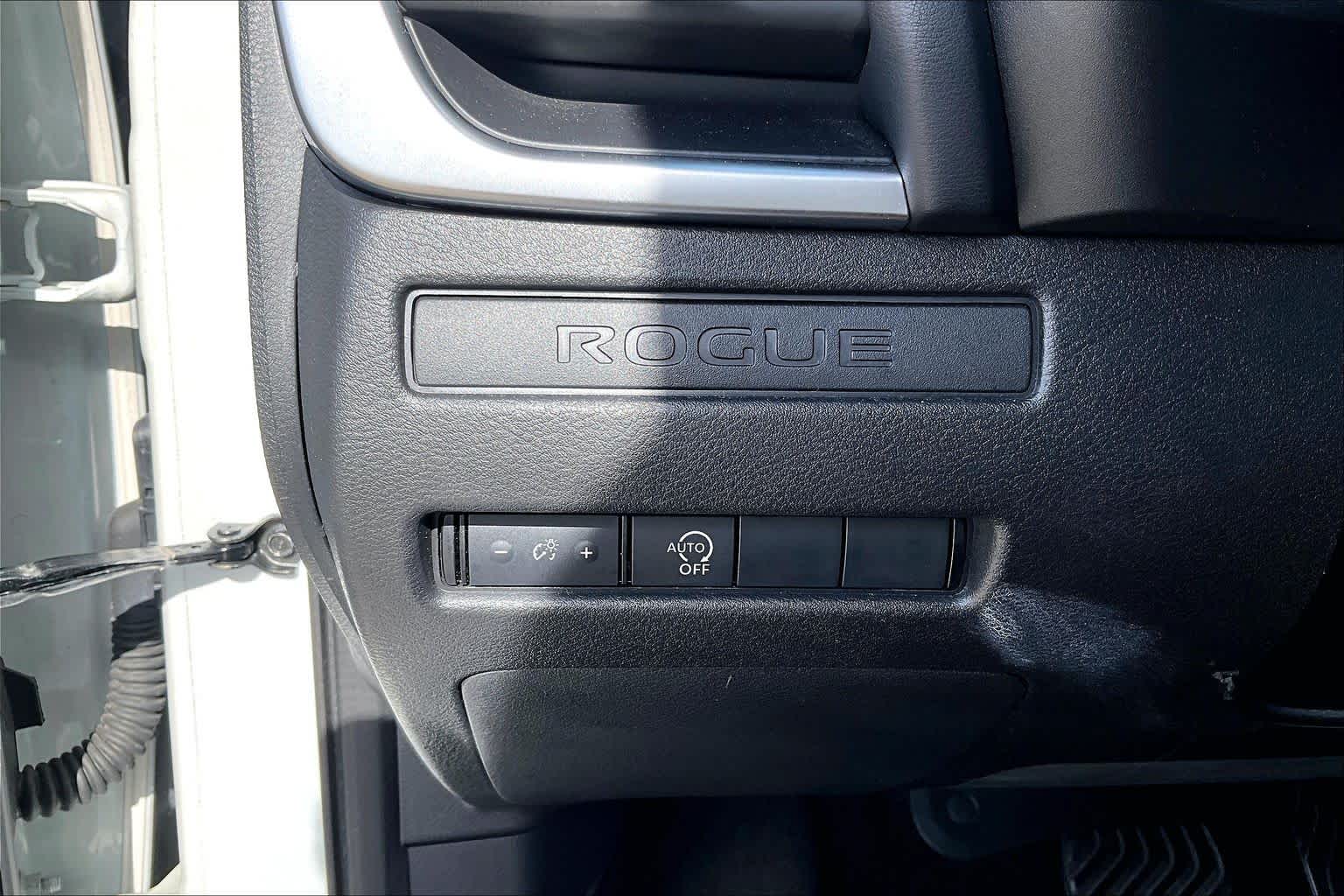 2023 Nissan Rogue S Glacier White at Davis Chevrolet