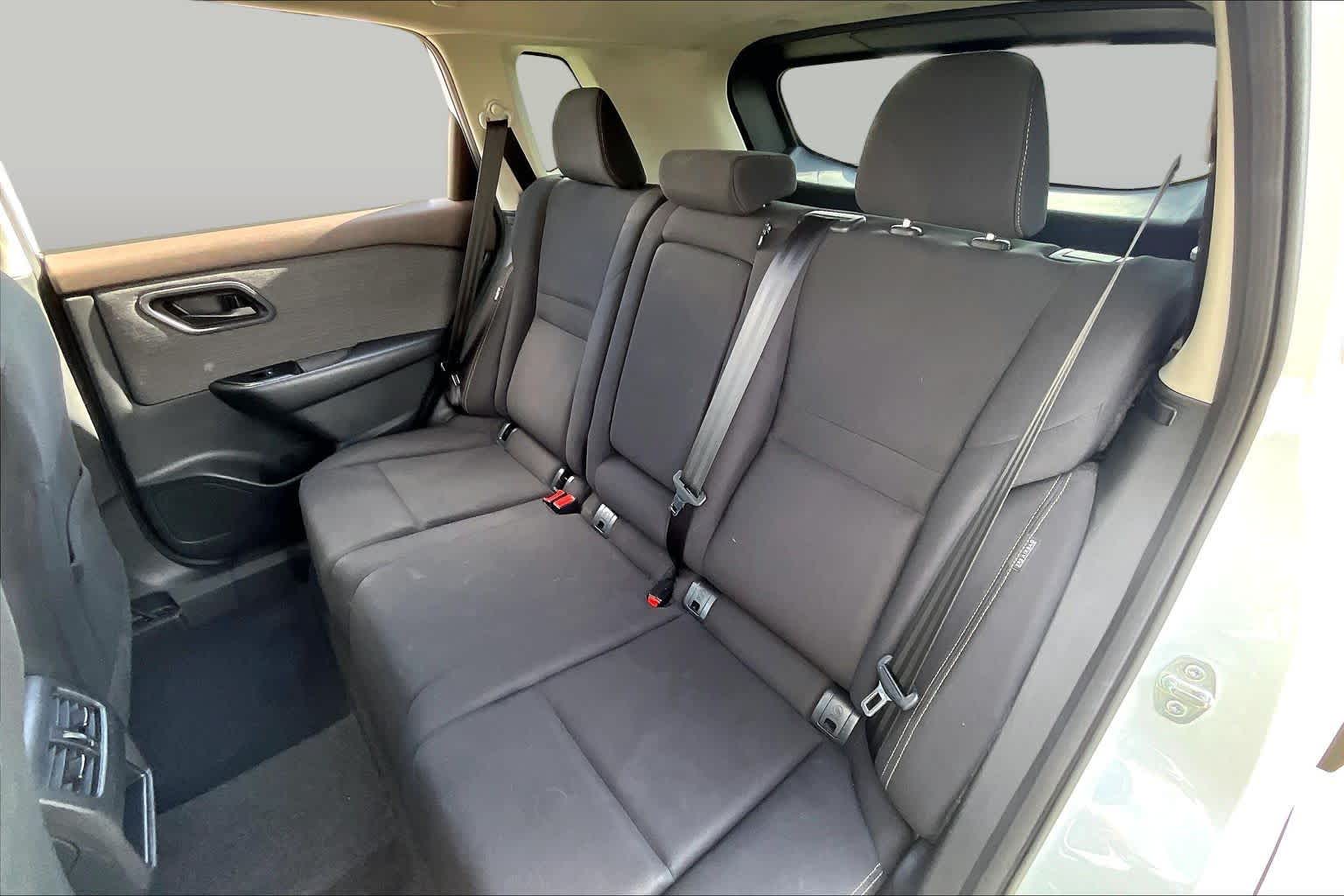 2023 Nissan Rogue S Glacier White at Davis Chevrolet
