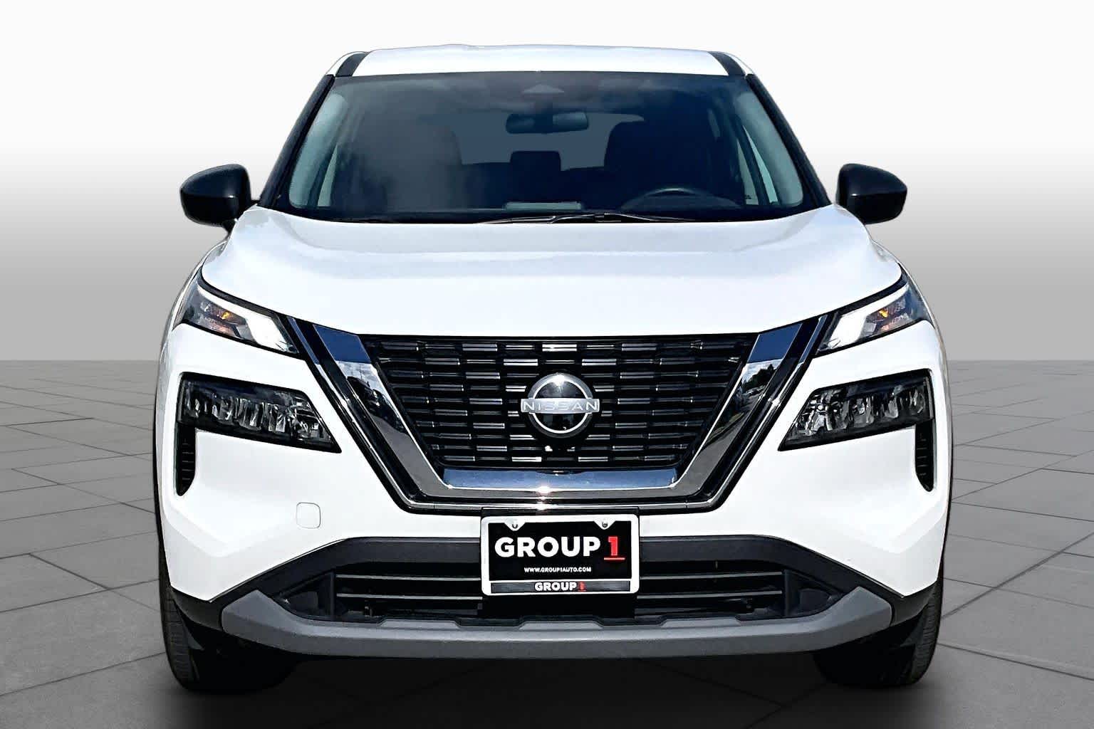 2023 Nissan Rogue S Glacier White at Davis Chevrolet