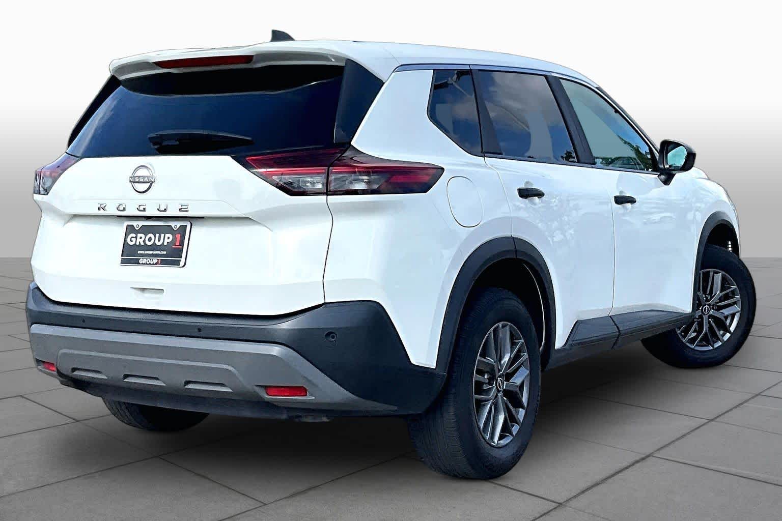 2023 Nissan Rogue S Glacier White at Davis Chevrolet