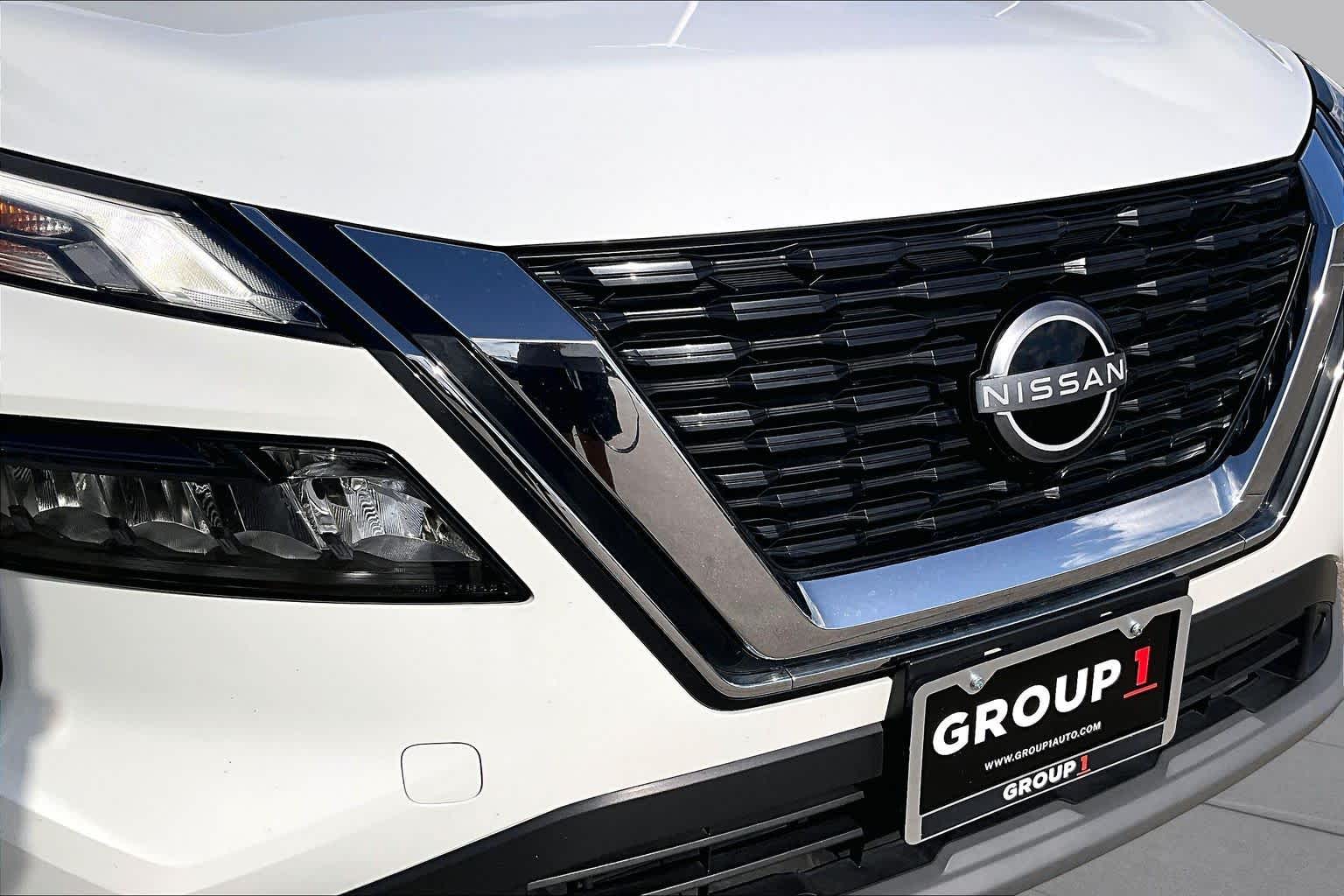 2023 Nissan Rogue S Glacier White at Davis Chevrolet