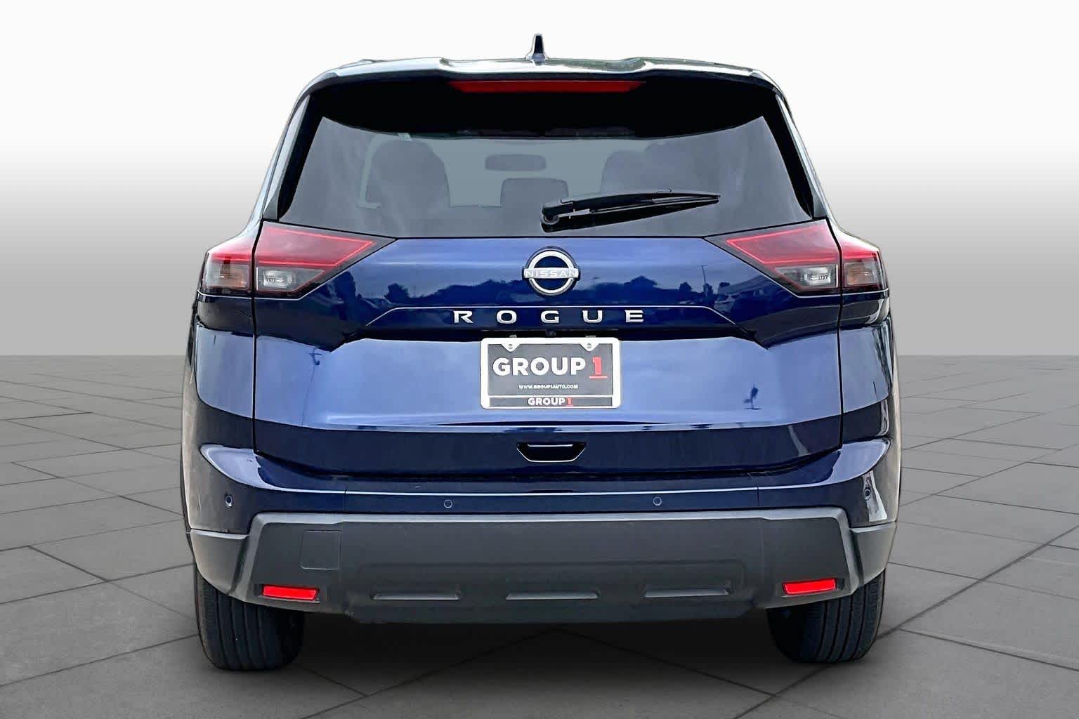 2025 Nissan Rogue SV Deep Ocean Blue Pearl at Sterling McCall Nissan