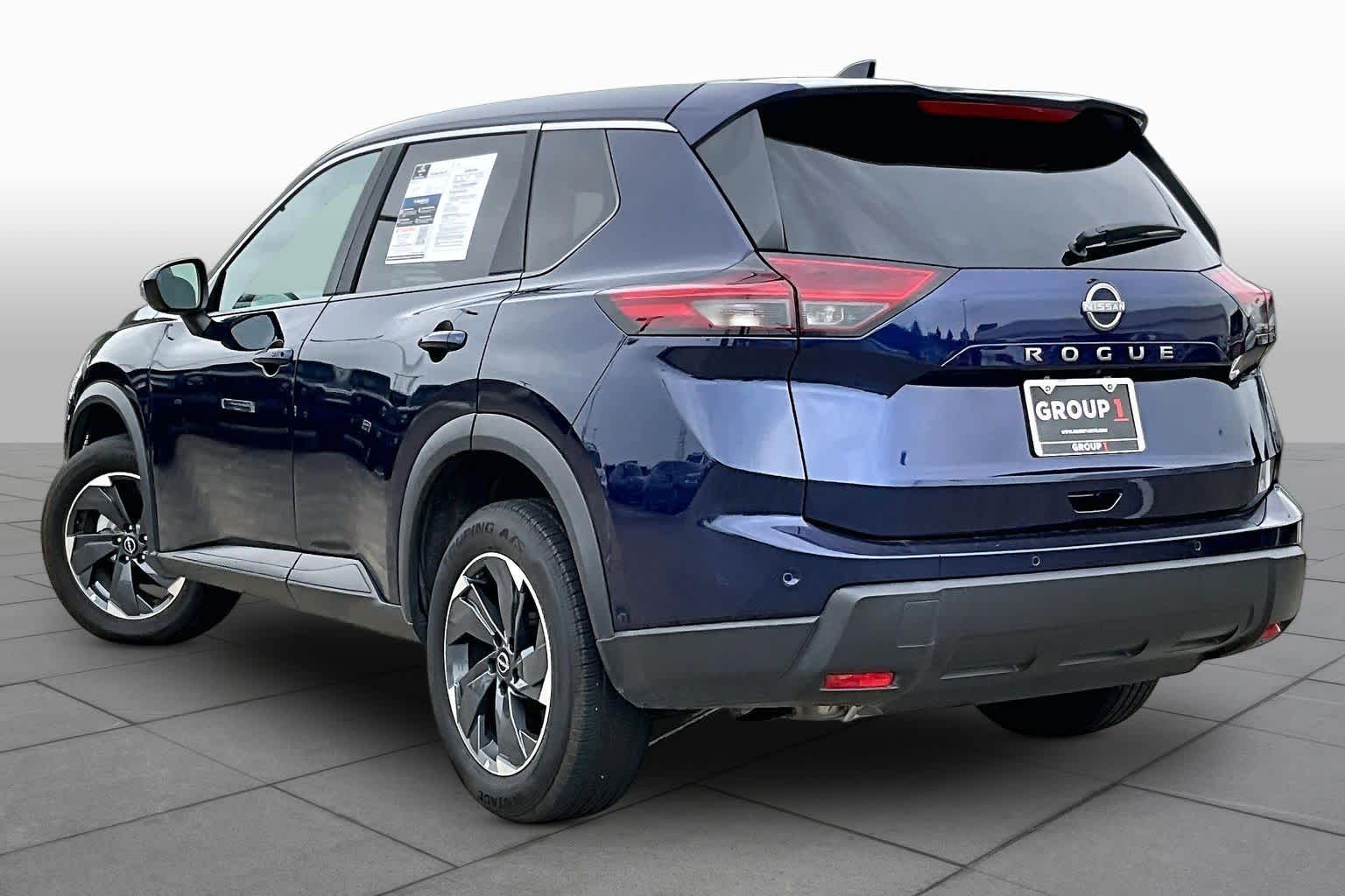 2025 Nissan Rogue SV Deep Ocean Blue Pearl at Sterling McCall Nissan