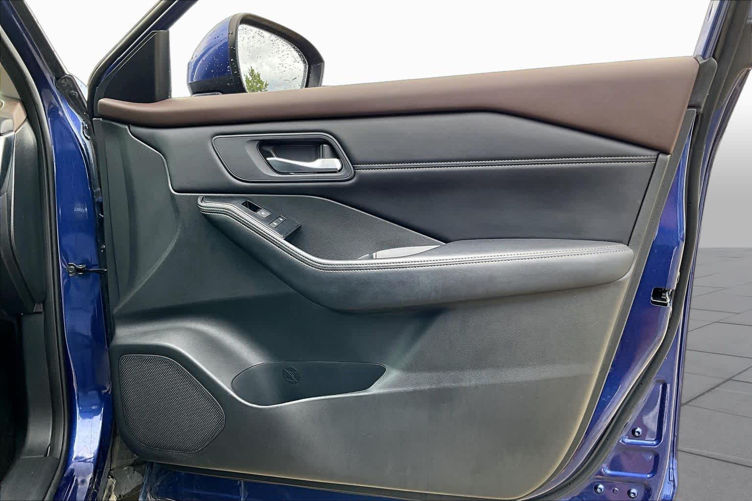 2023 Nissan Rogue SV Caspian Blue Metallic at Davis Chevrolet