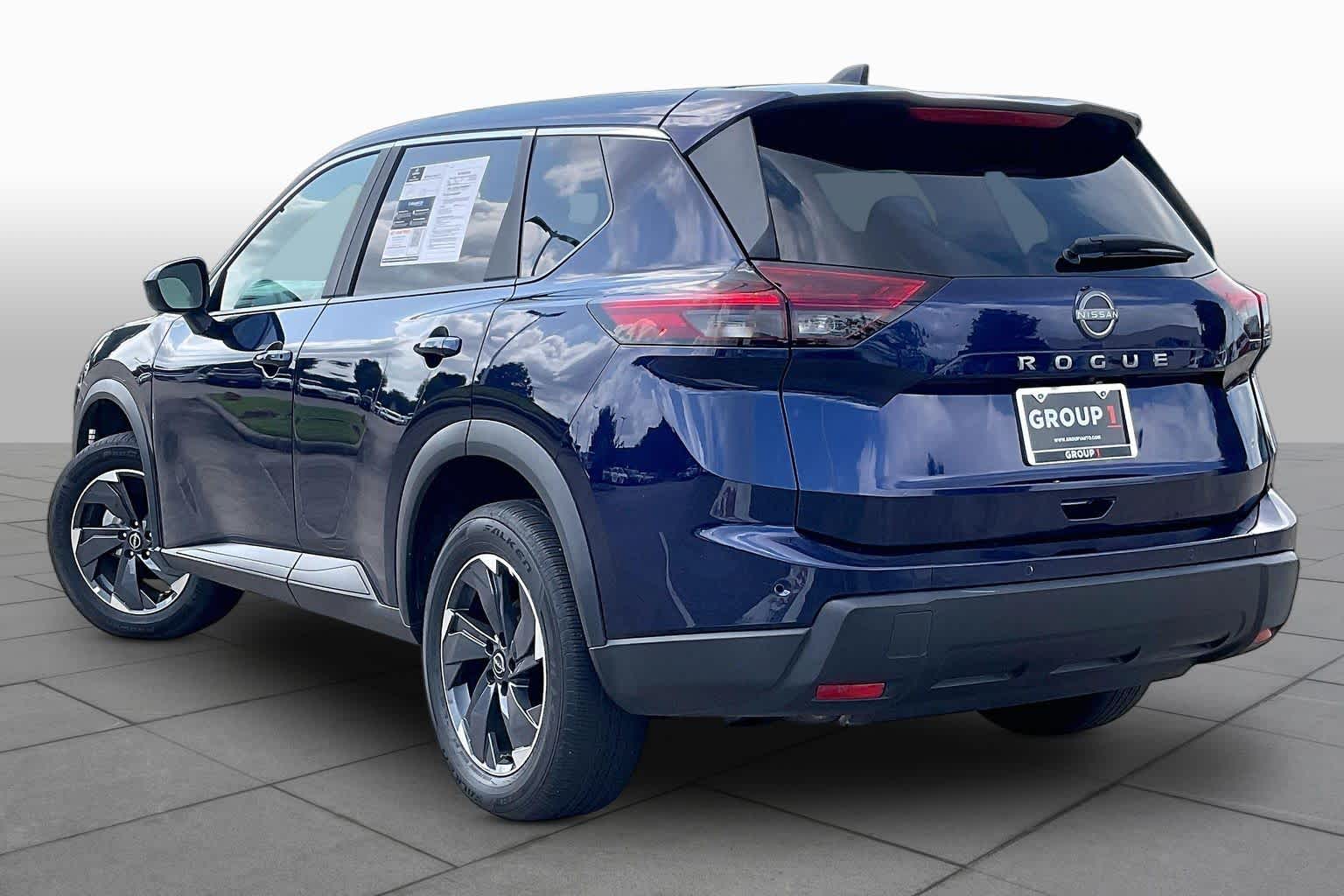 2025 Nissan Rogue SV Deep Ocean Blue Pearl at Sterling McCall Nissan
