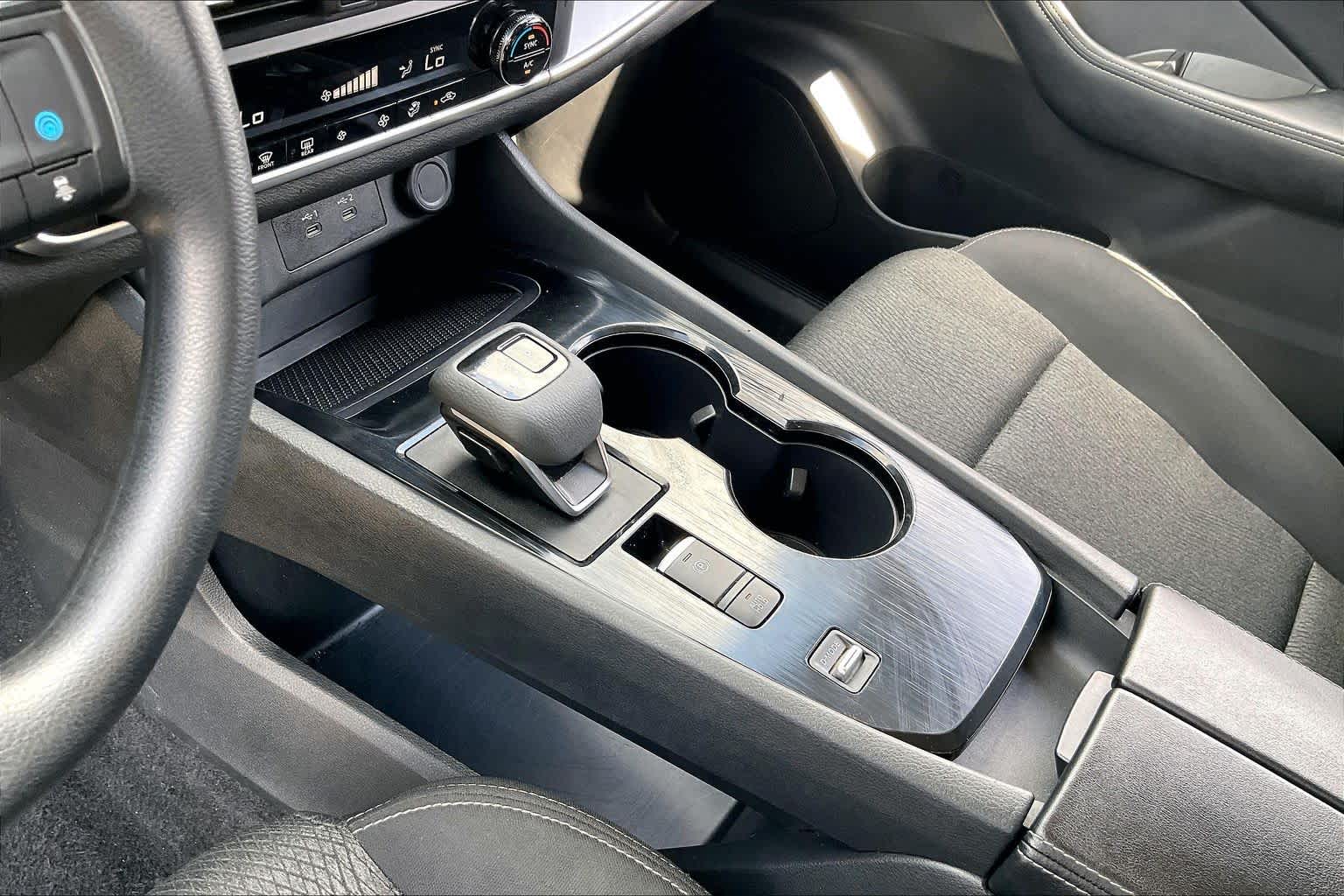 2024 Nissan Rogue SV Super Black at Sterling McCall Nissan