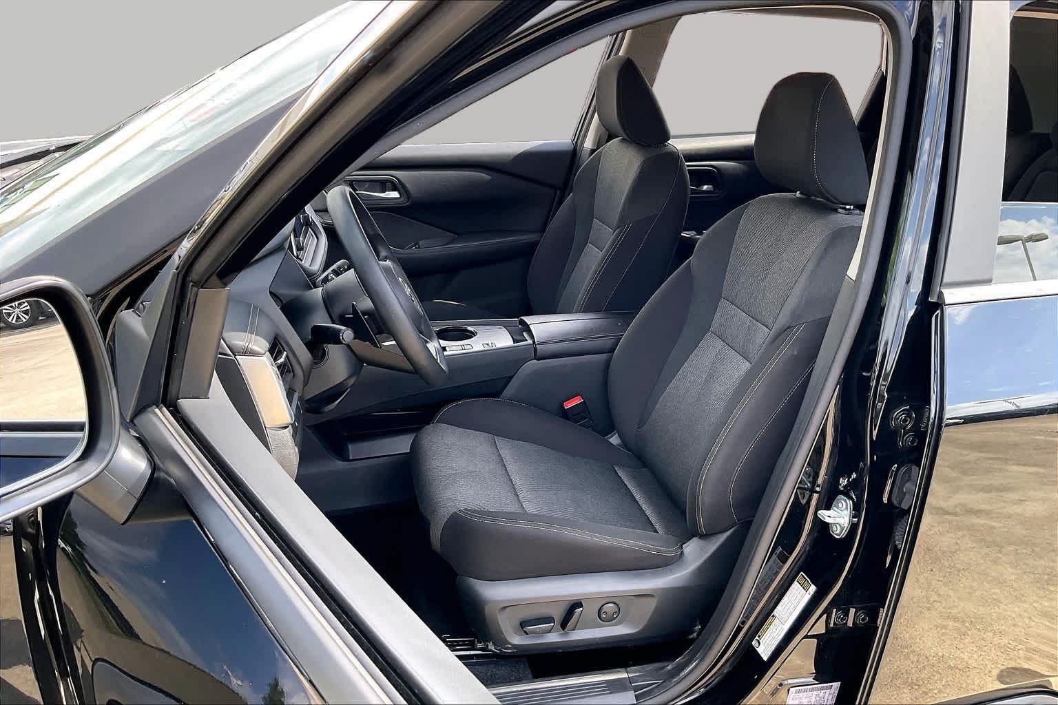 2024 Nissan Rogue SV Super Black at Sterling McCall Nissan