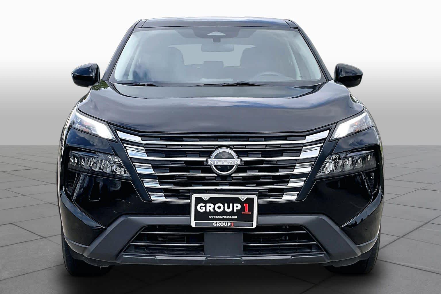 2024 Nissan Rogue SV Super Black at Sterling McCall Nissan