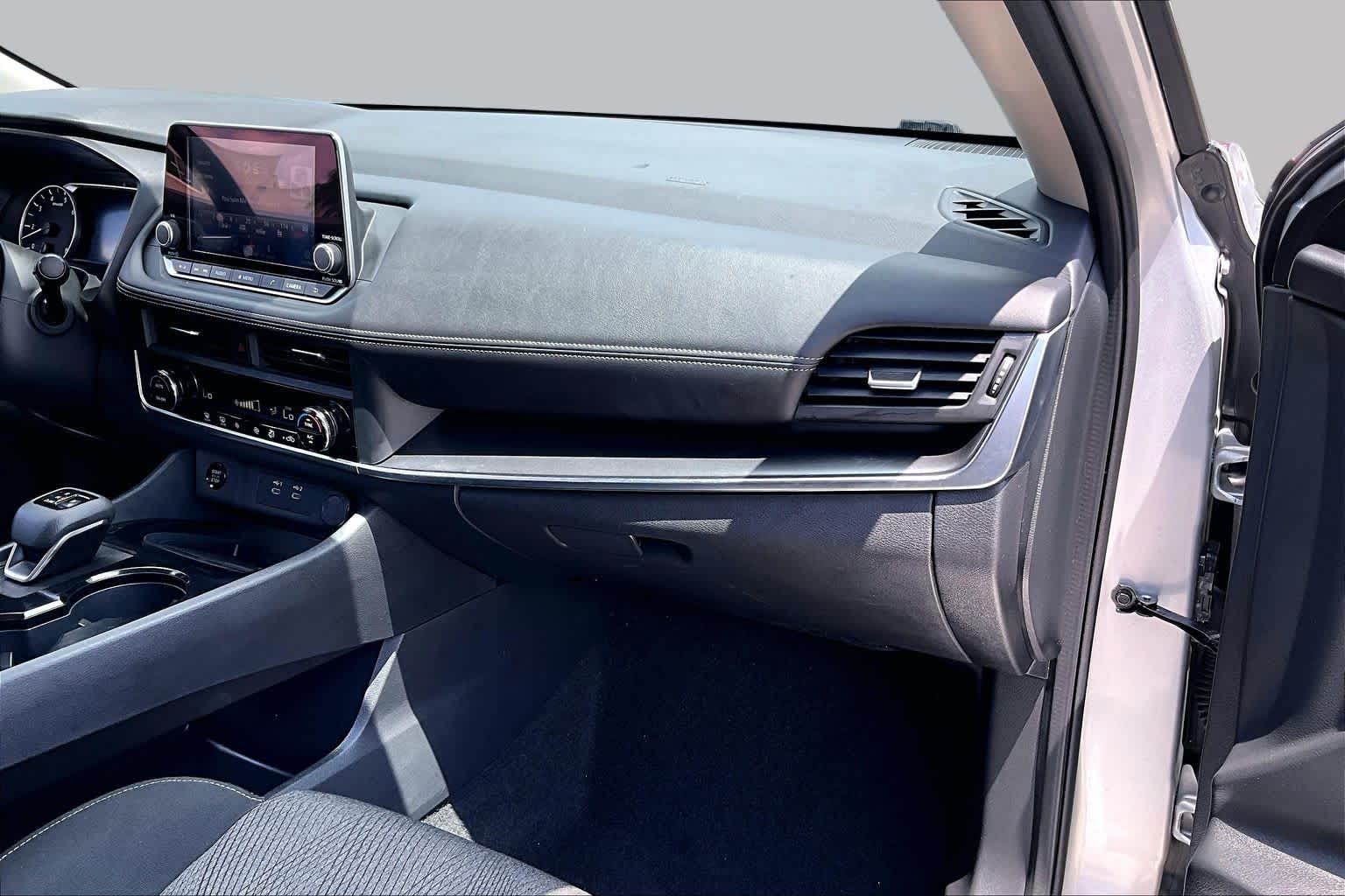 2025 Nissan Rogue SV Brilliant Silver Metallic at Sterling McCall Nissan