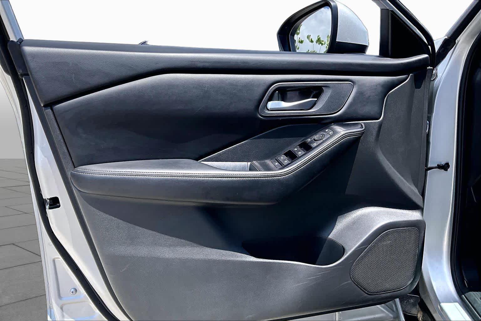 2025 Nissan Rogue SV Brilliant Silver Metallic at Sterling McCall Nissan