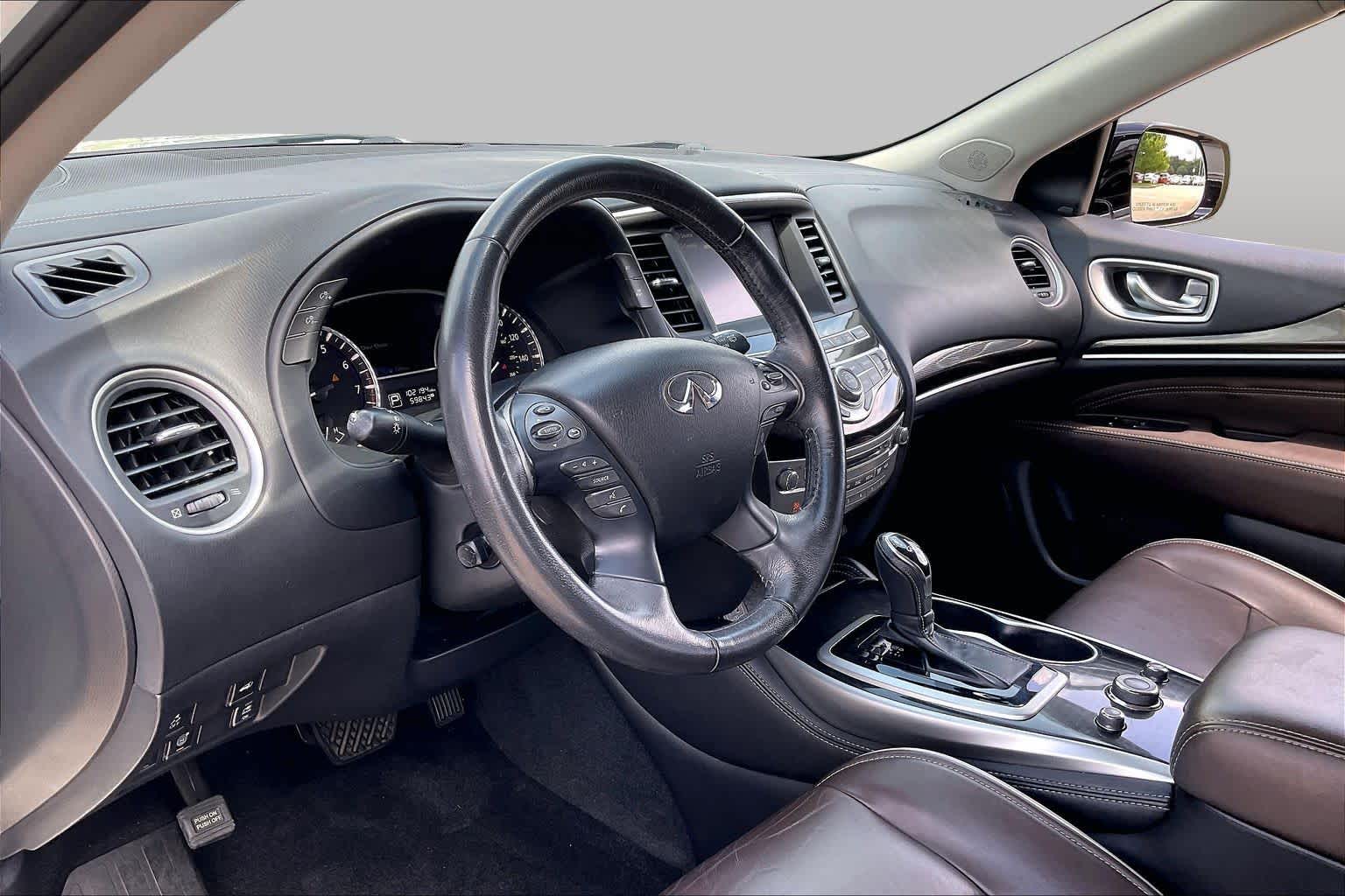 2019 INFINITI QX60 LUXE Majestic White at Lexus Southwest Houston