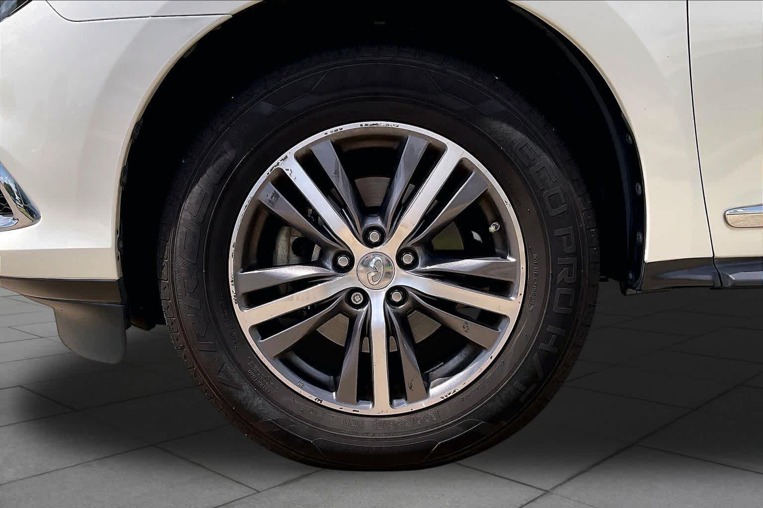 2019 INFINITI QX60 LUXE Majestic White at Lexus Southwest Houston