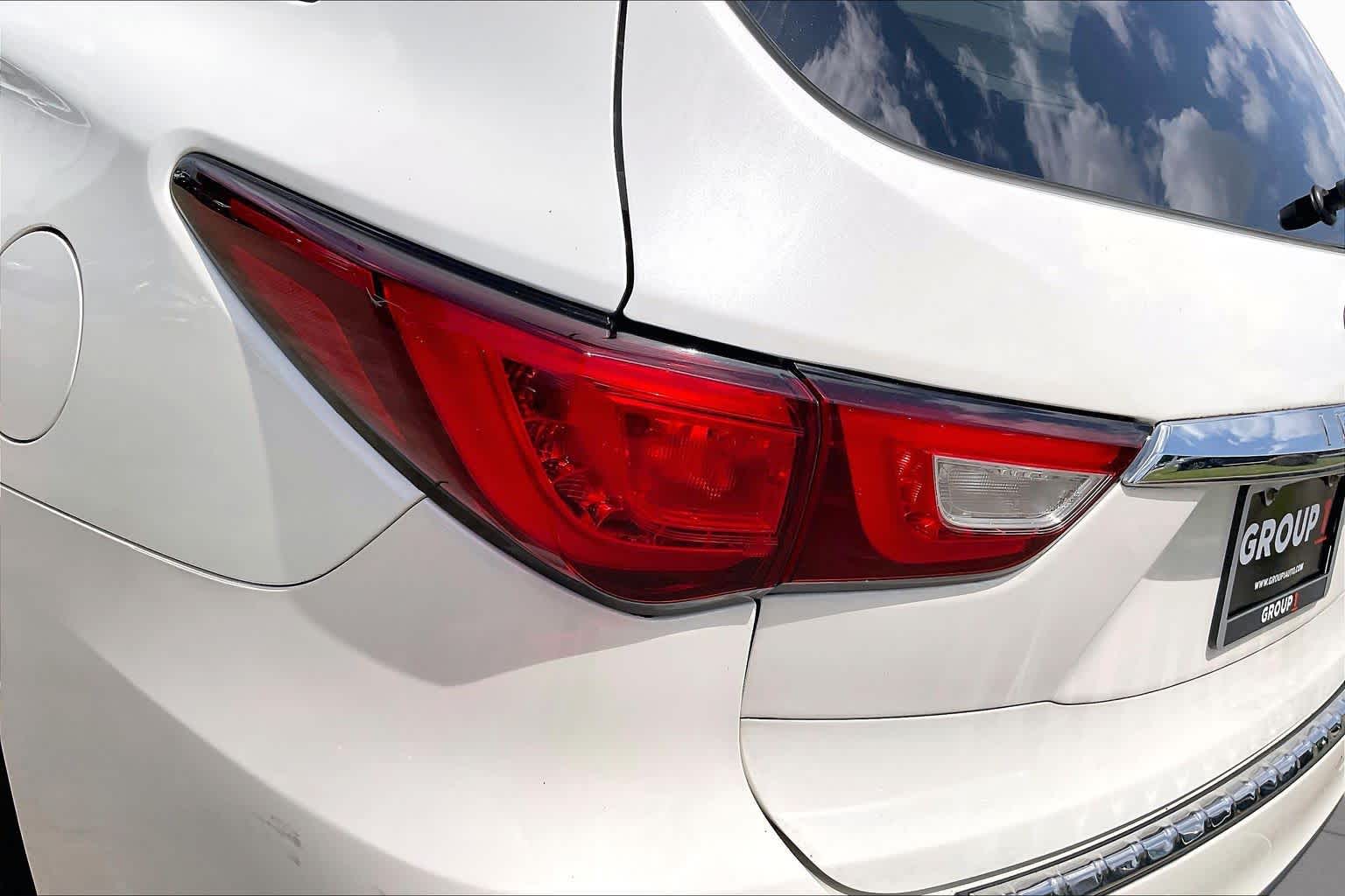 2019 INFINITI QX60 LUXE Majestic White at Lexus Southwest Houston