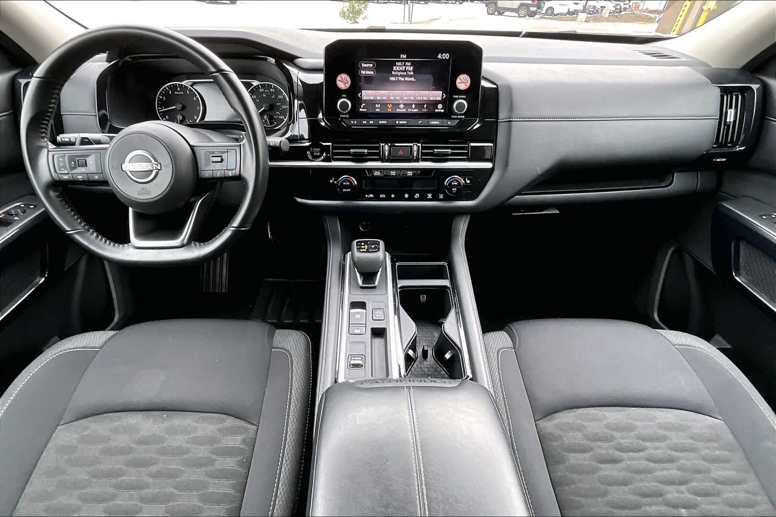 2025 Nissan Pathfinder SV Glacier White at Sterling McCall Nissan