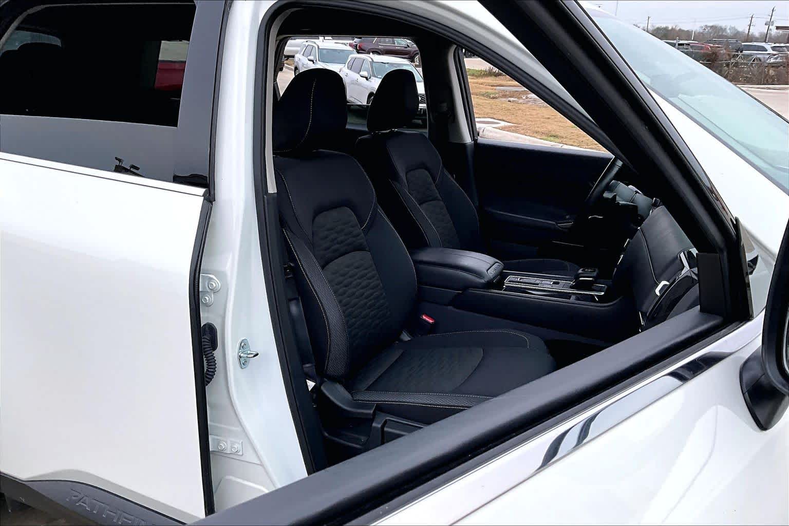 2025 Nissan Pathfinder SV Glacier White at Sterling McCall Nissan