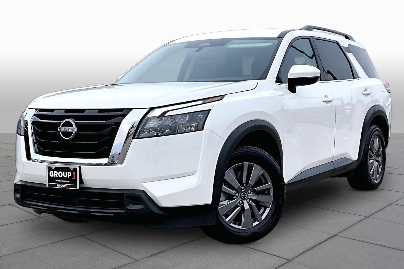 2025 Nissan Pathfinder SV Glacier White at Sterling McCall Nissan