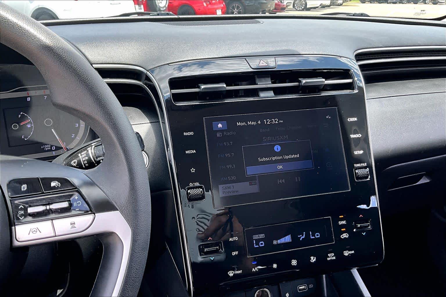 2024 Hyundai Tucson SEL Hampton Gray at HGreg Houston