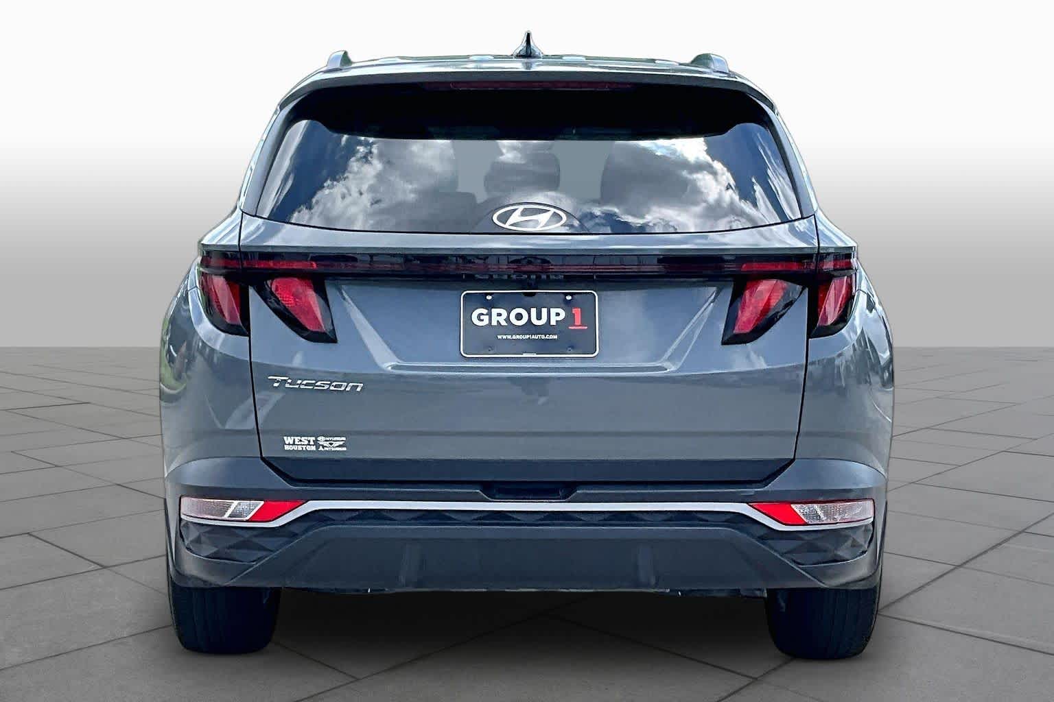 2024 Hyundai Tucson SEL Hampton Gray at HGreg Houston