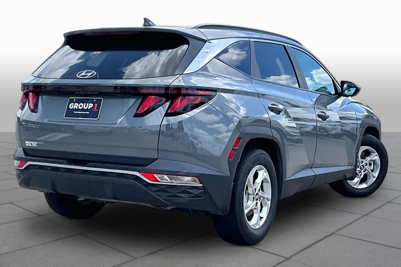 2024 Hyundai Tucson SEL Hampton Gray at HGreg Houston