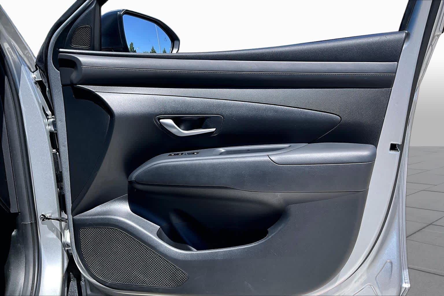 2026 Hyundai Tucson SEL Shimmering Silver at Turner Chevrolet