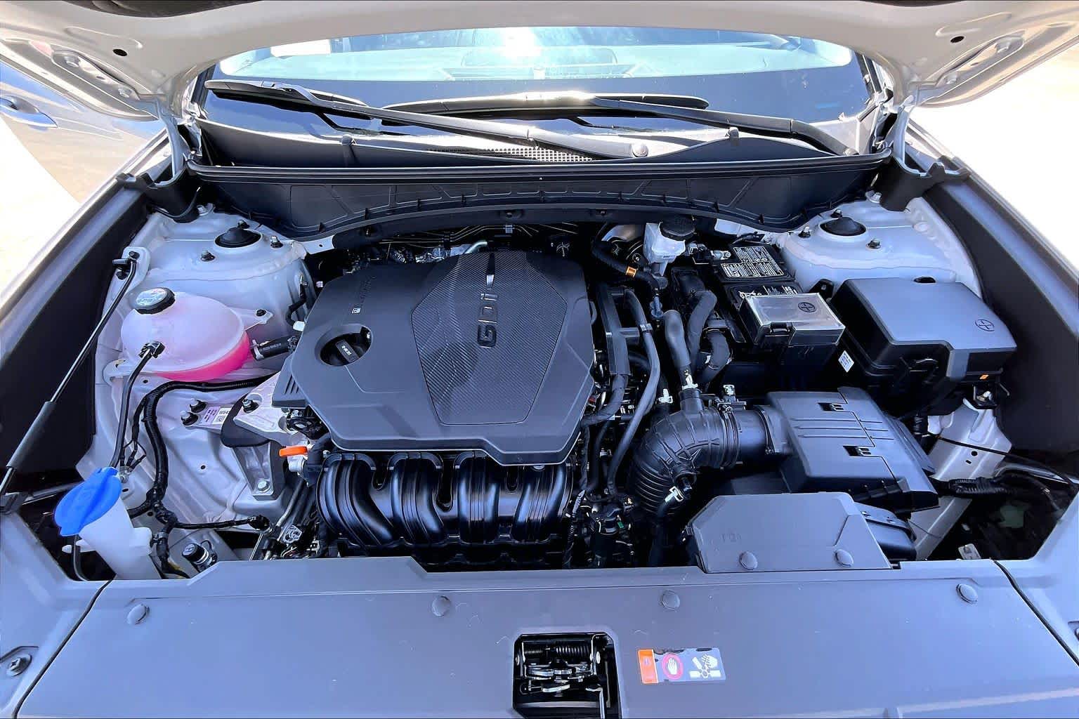 2026 Hyundai Tucson SEL Shimmering Silver at Turner Chevrolet