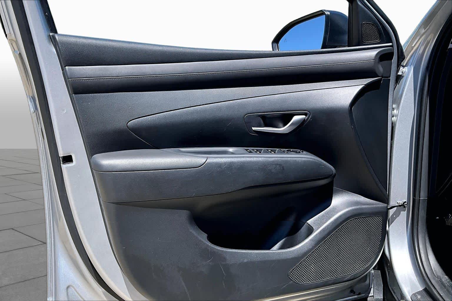 2026 Hyundai Tucson SEL Shimmering Silver at Turner Chevrolet