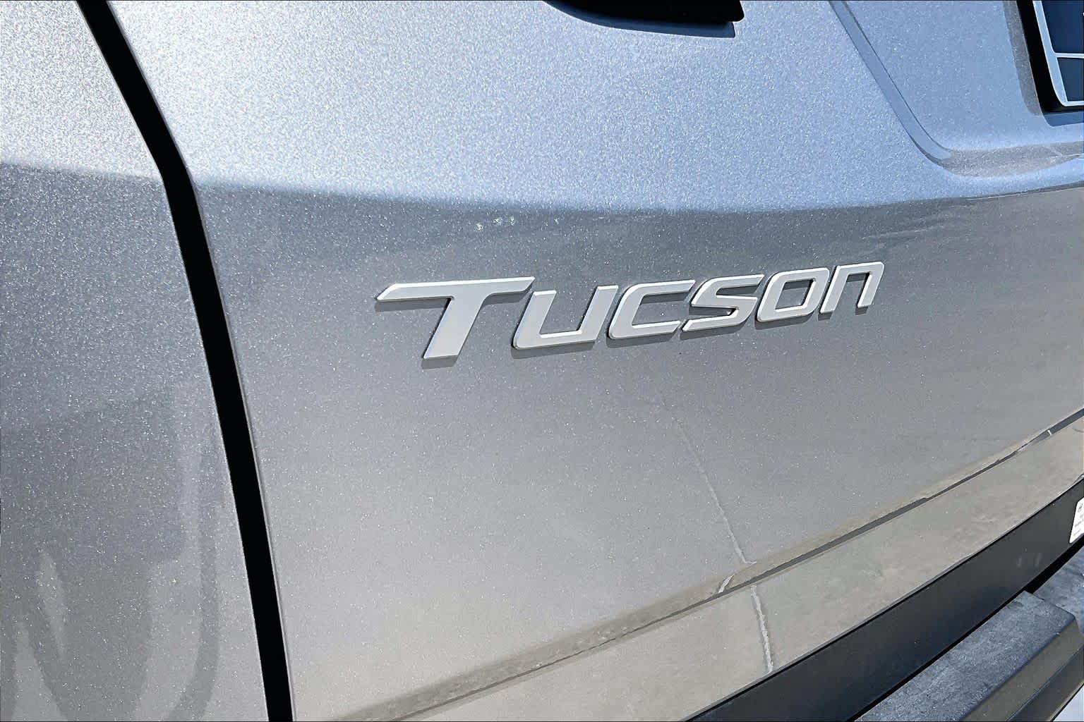 2026 Hyundai Tucson SEL Shimmering Silver at Turner Chevrolet