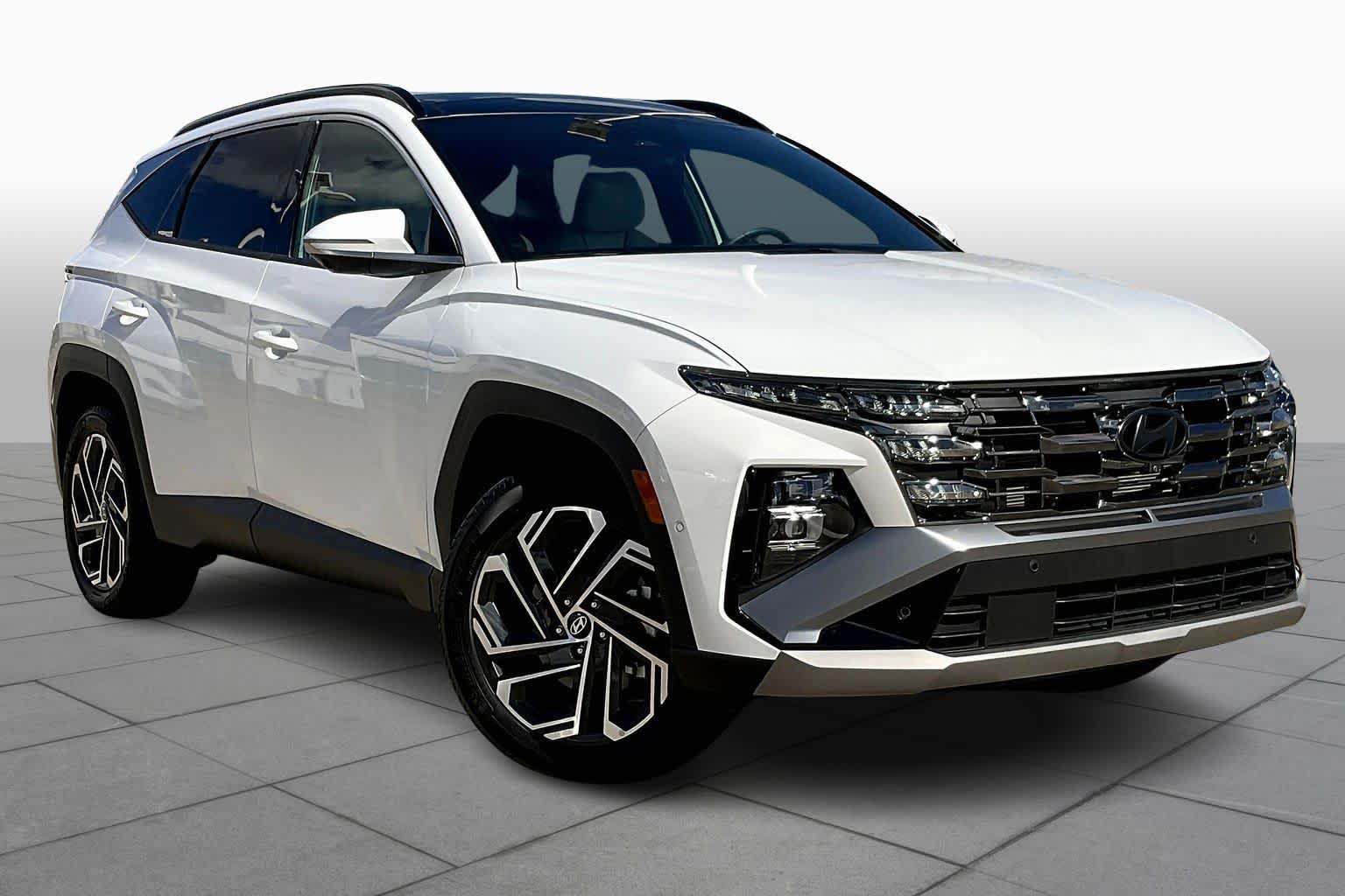 2025 Hyundai Tucson Limited Serenity White Pearl at Turner Chevrolet