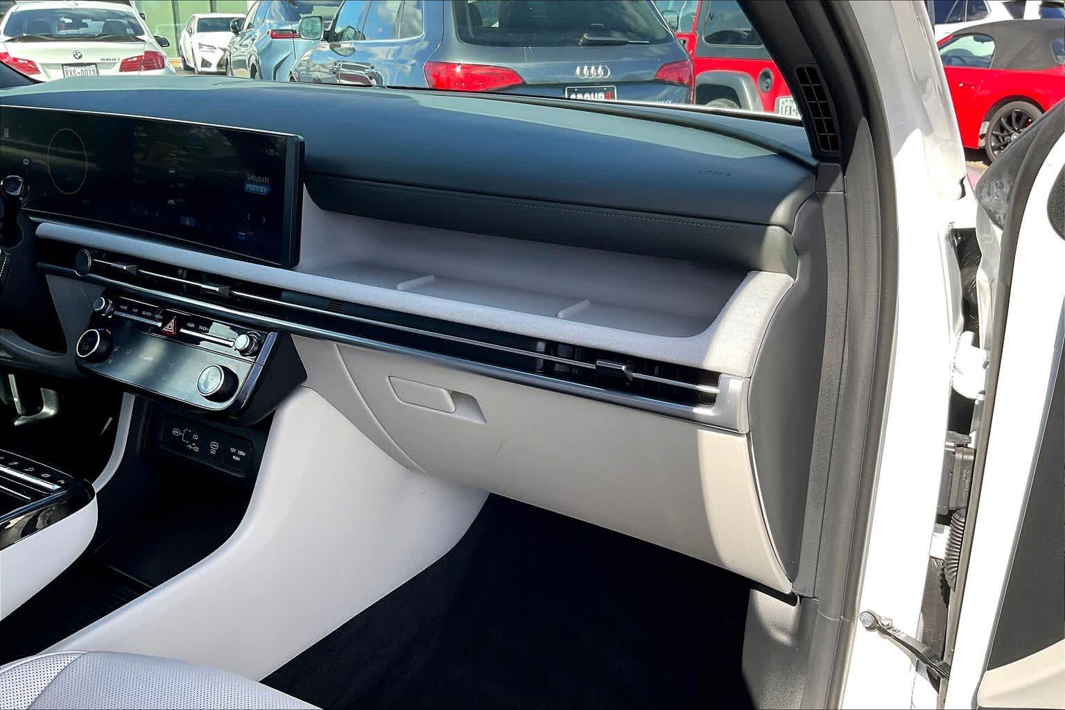 2025 Hyundai Tucson Limited Serenity White Pearl at Turner Chevrolet