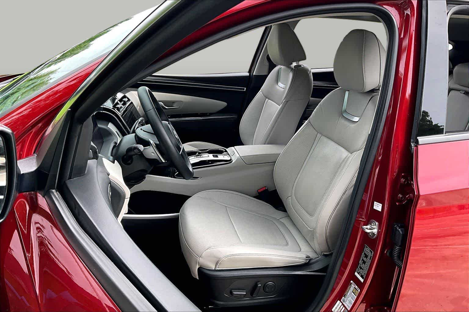 2024 Hyundai Tucson Limited Ultimate Red at AutoNation USA Houston