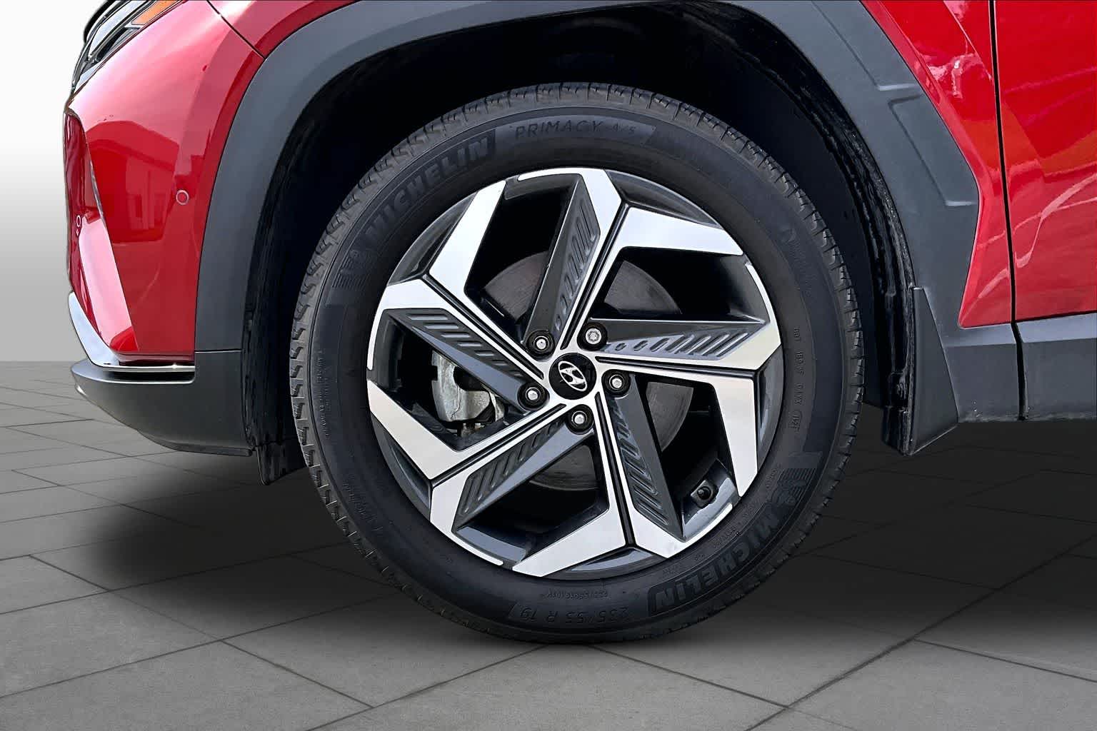 2024 Hyundai Tucson Limited Ultimate Red at AutoNation USA Houston