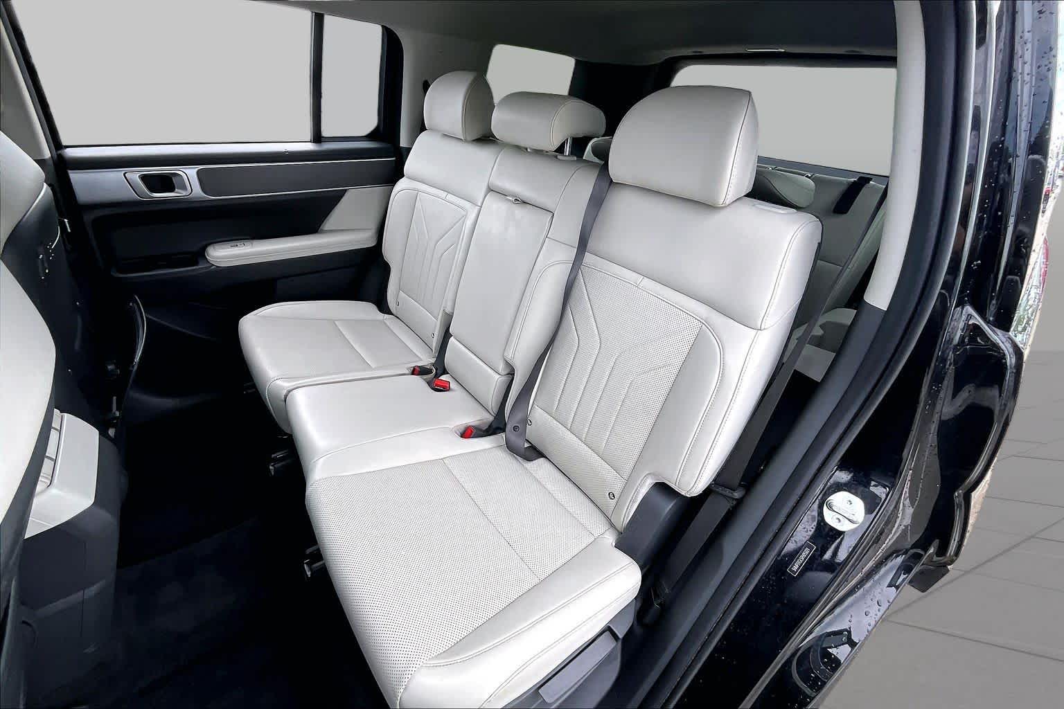 2024 Hyundai Santa Fe SEL Phantom Black at HGreg Houston