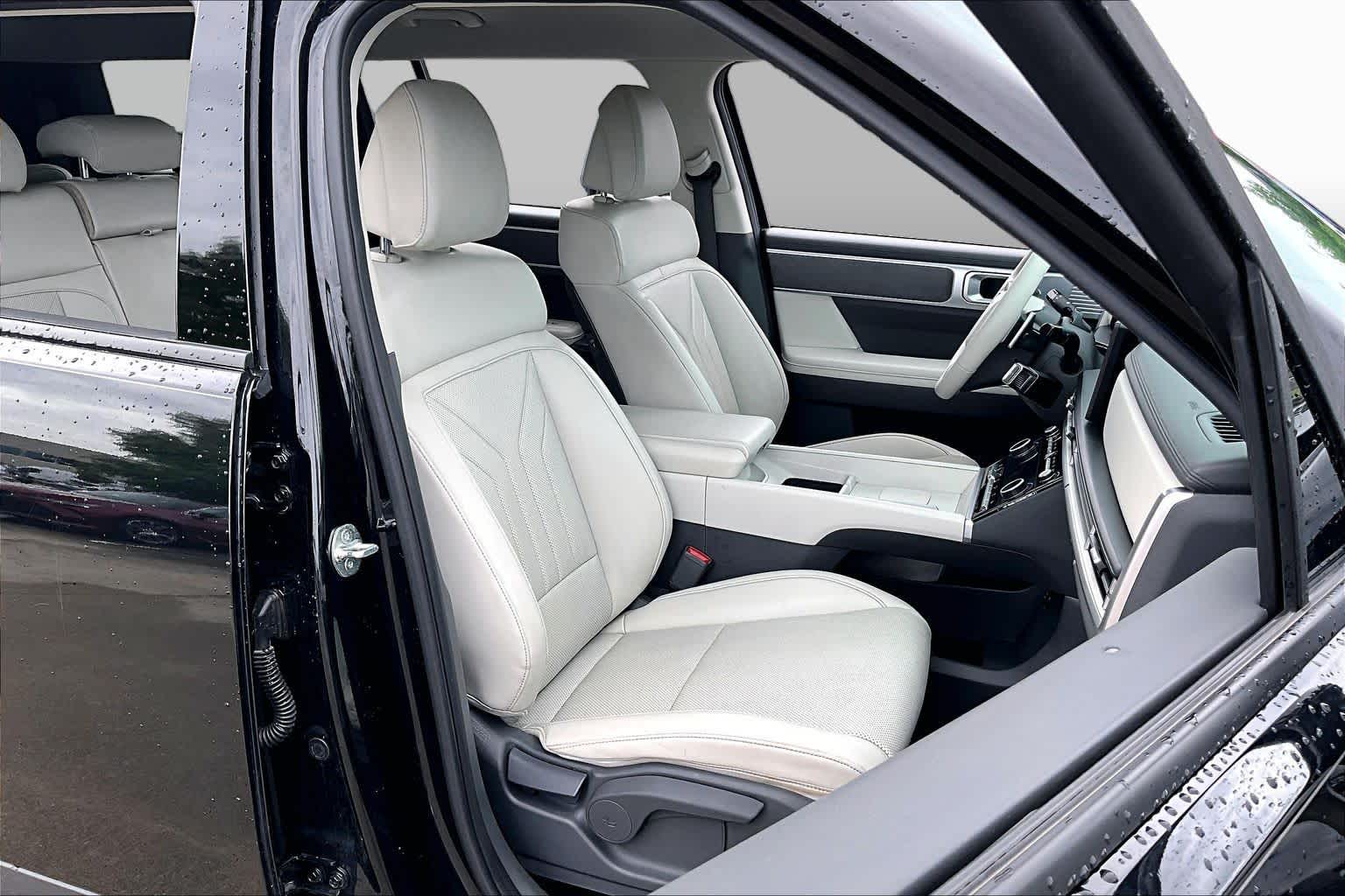 2024 Hyundai Santa Fe SEL Phantom Black at HGreg Houston