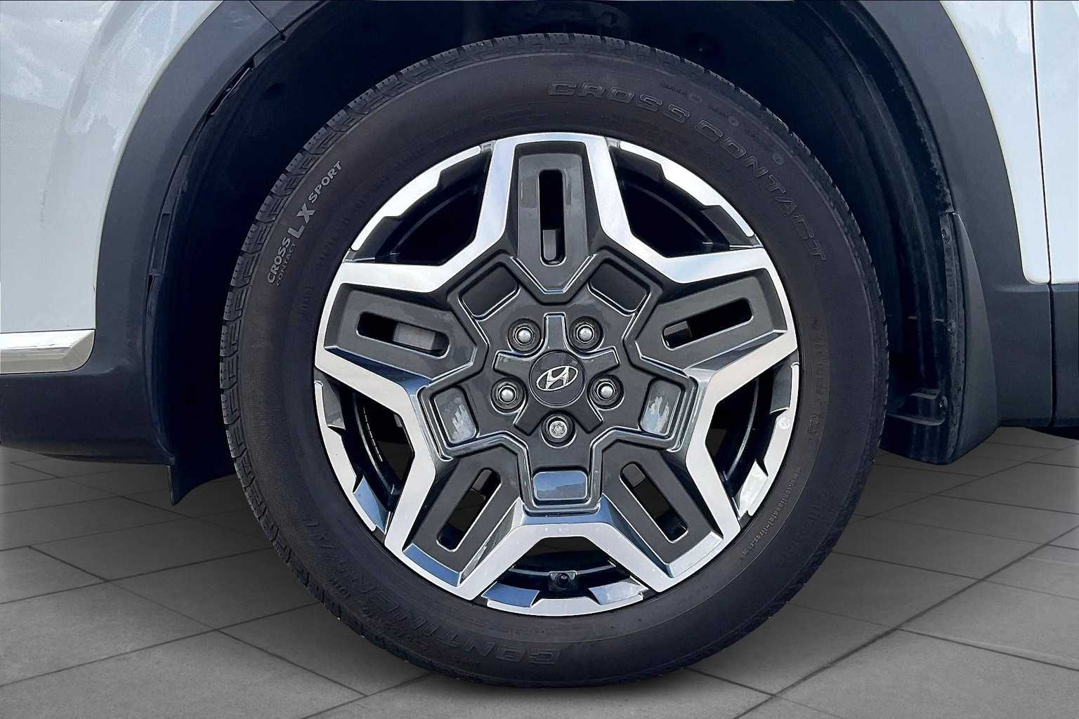 2023 Hyundai Santa Fe Hybrid SEL Premium - 8