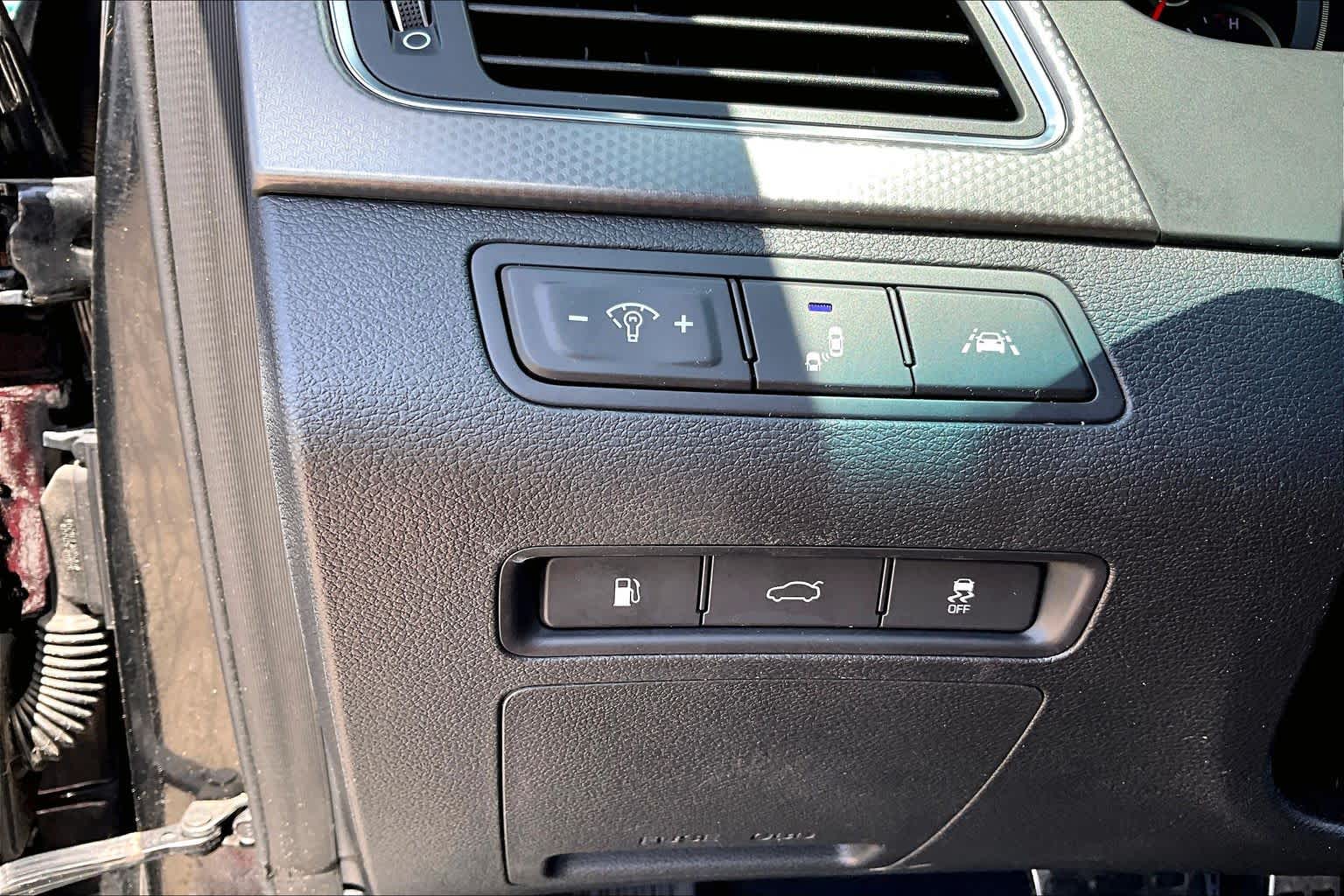2015 Hyundai Sonata 2.0T Limited Phantom Black at HGreg Houston