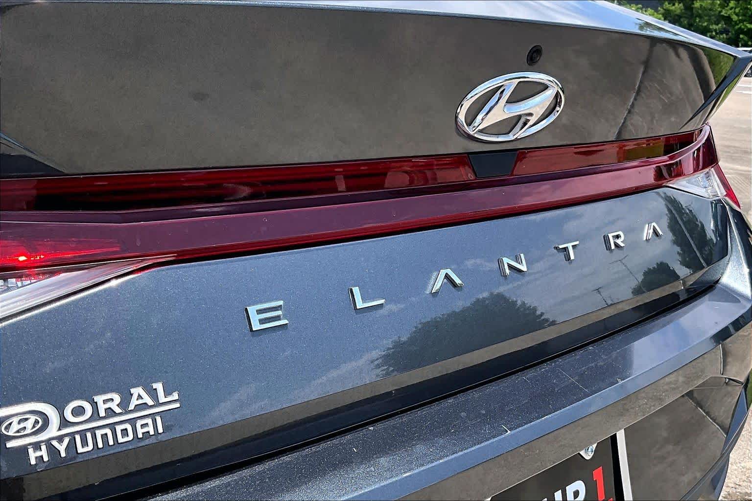 2021 Hyundai Elantra SE Portofino Gray at HGreg Houston