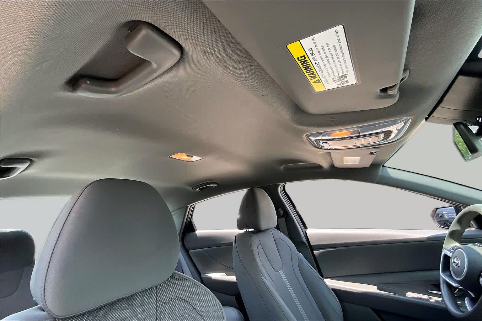 2021 Hyundai Elantra SE Portofino Gray at HGreg Houston