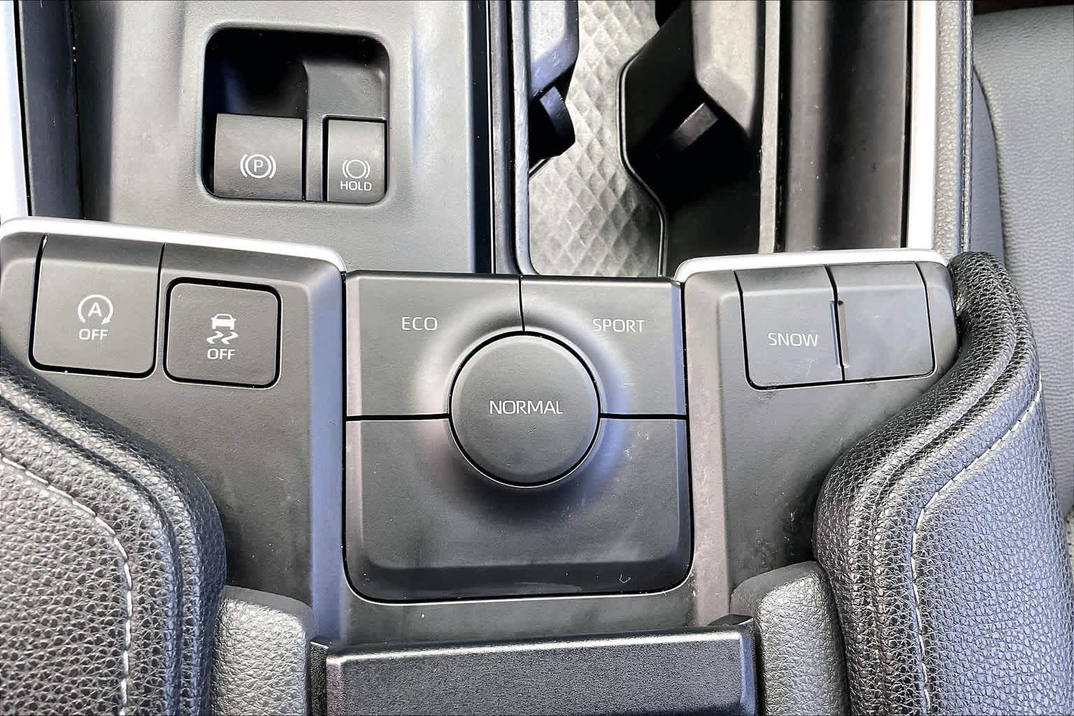 2024 Toyota Grand Highlander XLE Midnight Black Metallic at Group 1 Toyota Southwest