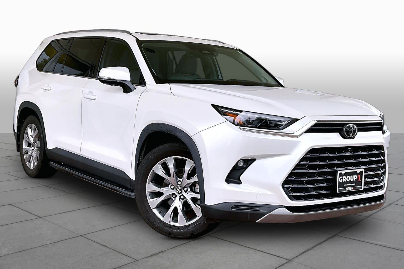 2025 Toyota Grand Highlander Limited Wind Chill Pearl at Group 1 Toyota Southwest
