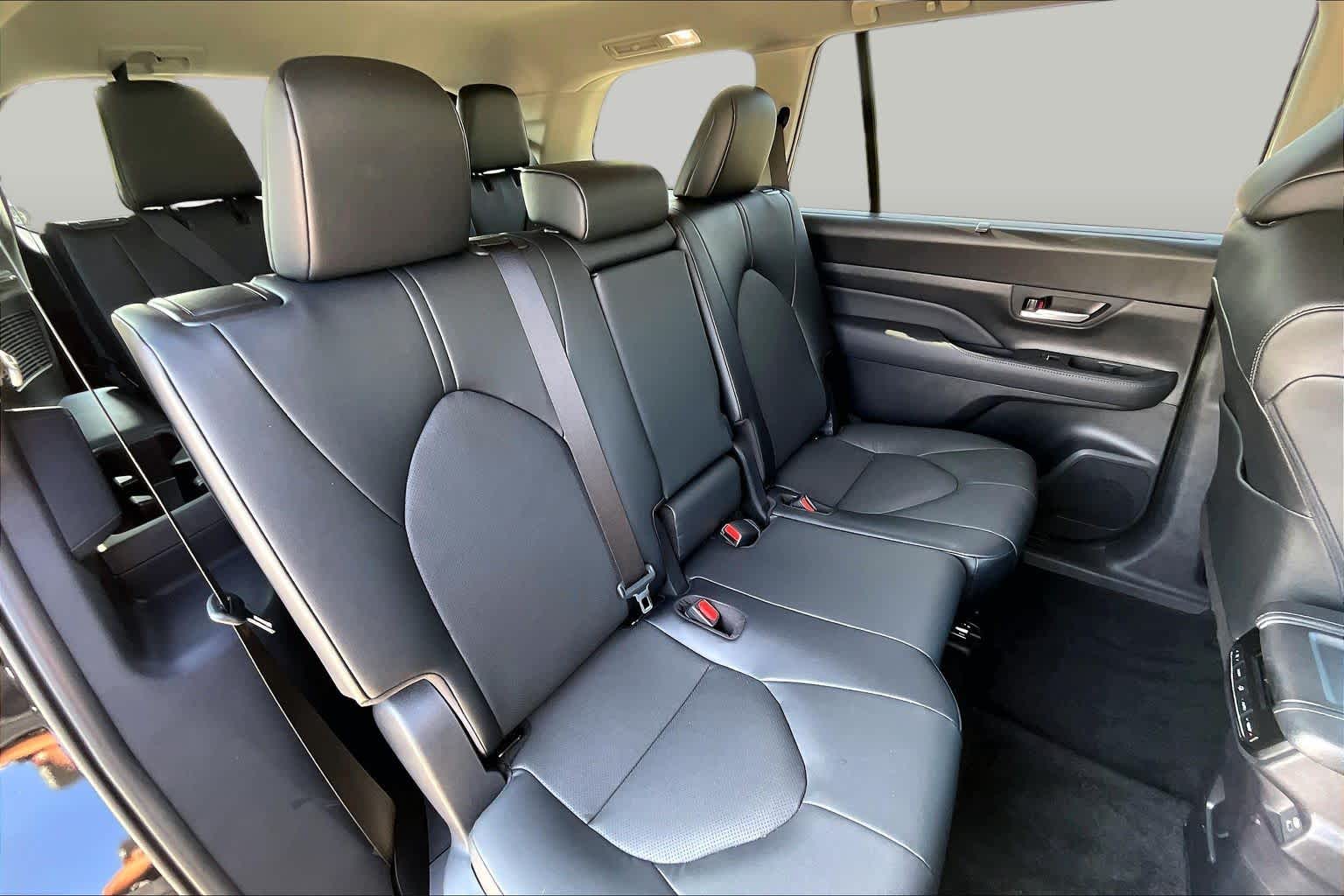 2026 Toyota Grand Highlander XLE Midnight Black Metallic at Team Toyota