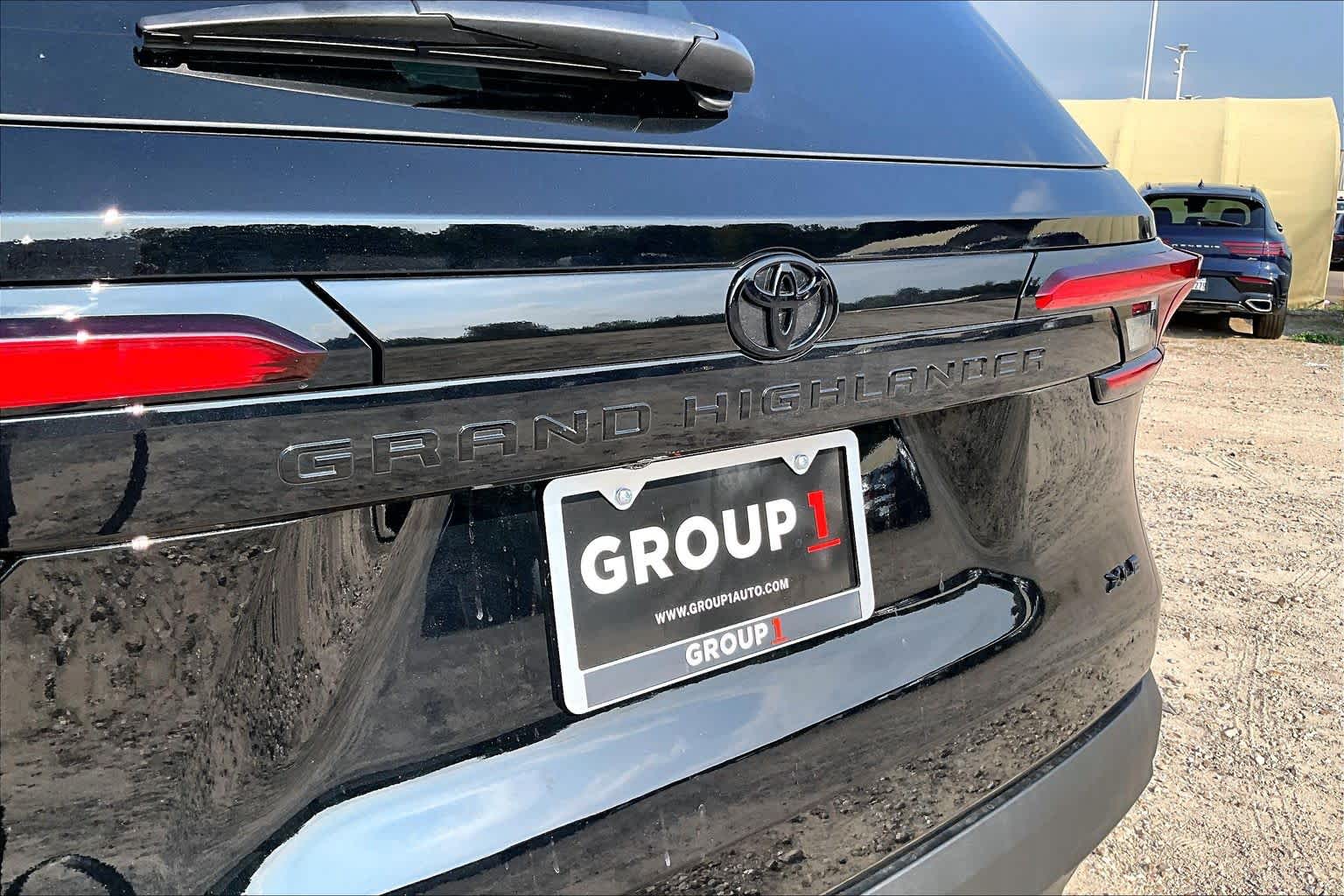 2026 Toyota Grand Highlander XLE Midnight Black Metallic at Team Toyota